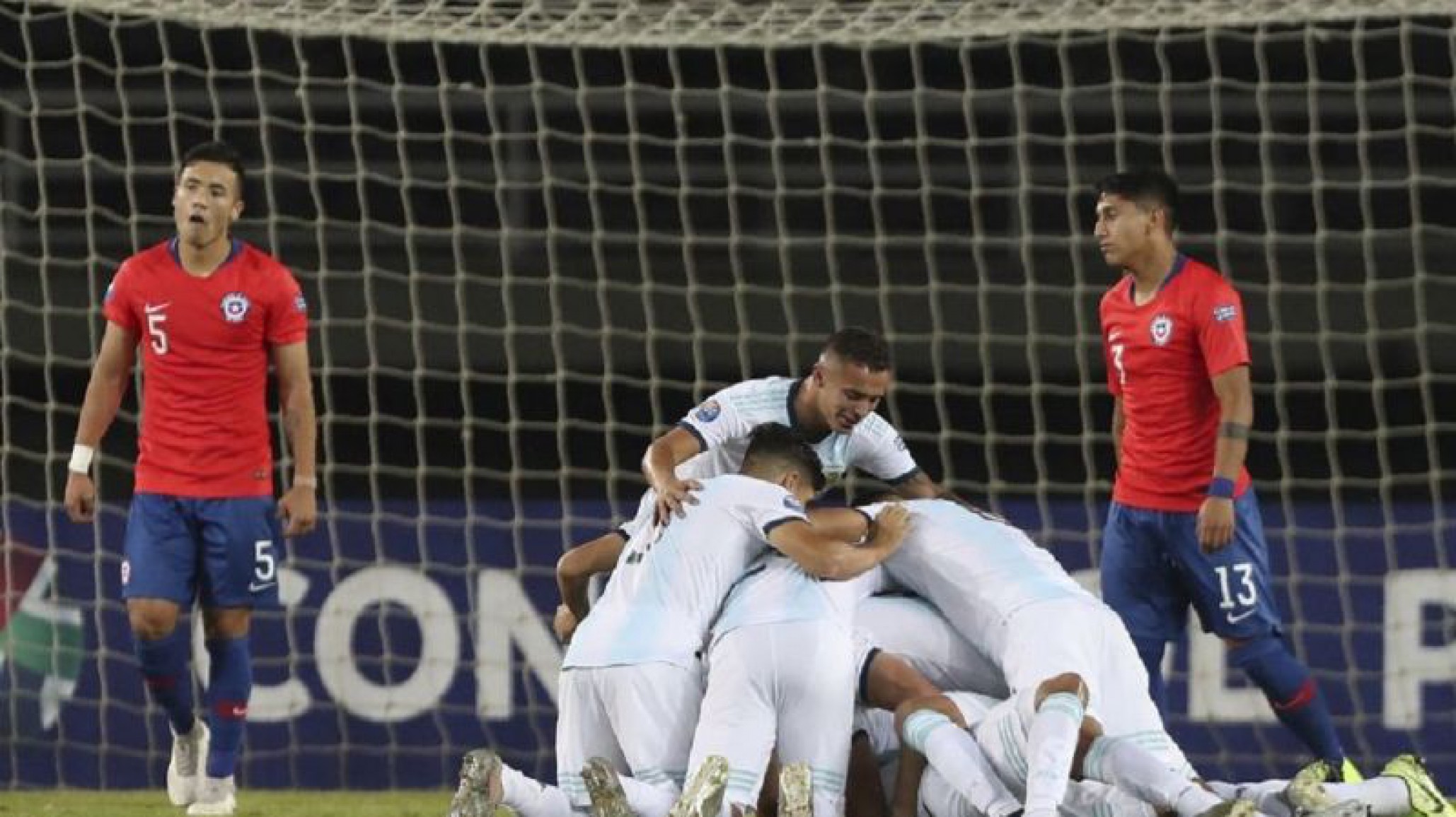 La Selección Argentina Sub 23 avanza a paso firme, venció a Chile por 2-0