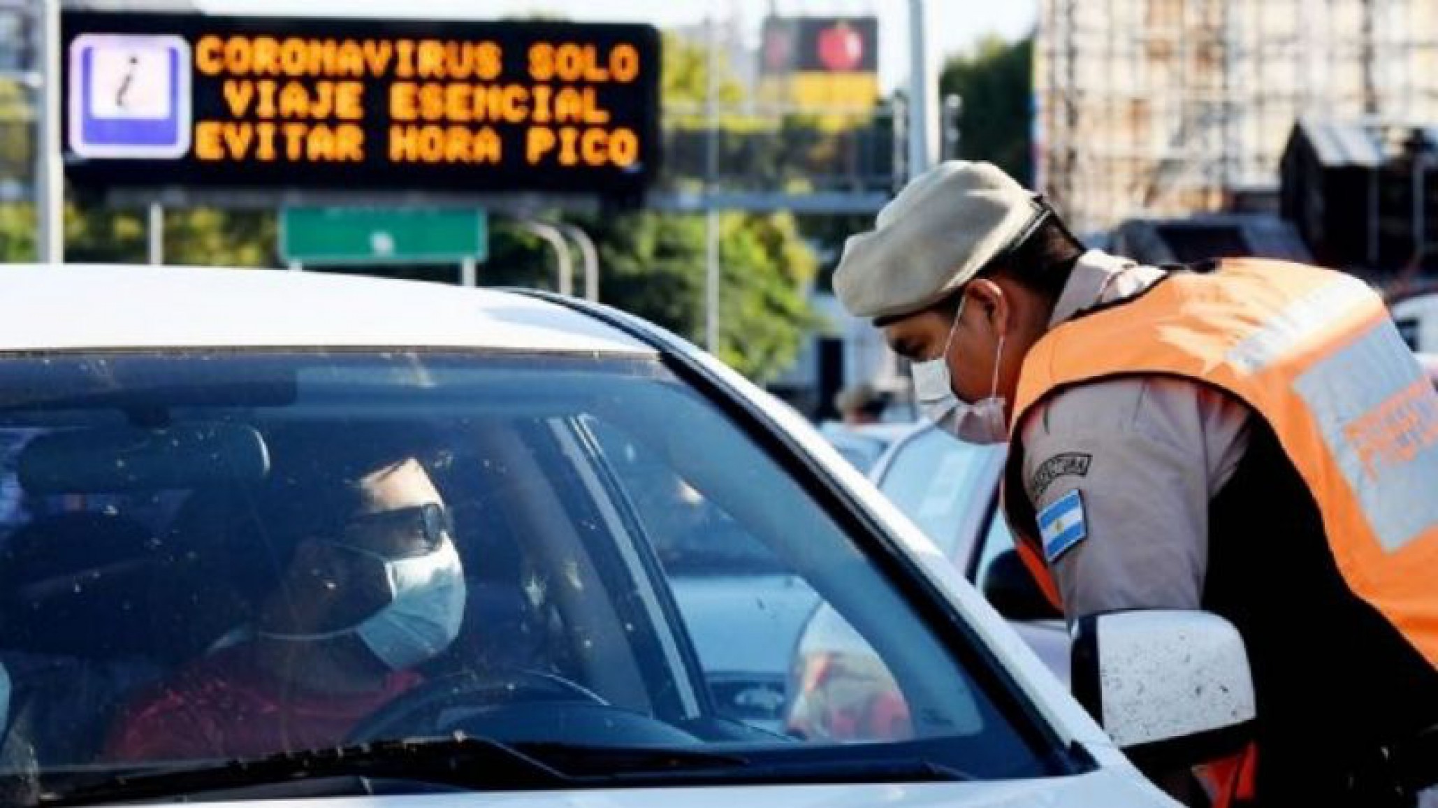Alberto Fernández aseguró que quienes viajaron a la Costa se tendrán que quedar allí hasta que termine la cuarentena