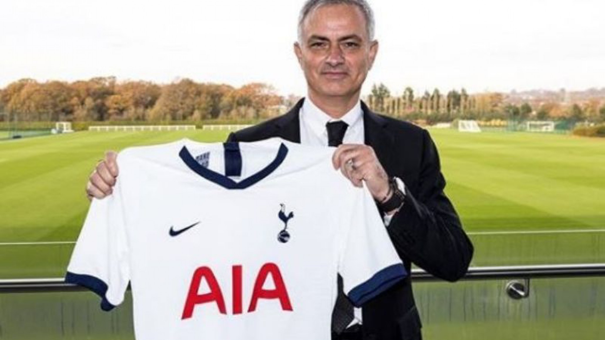 El gran gesto de José Mourinho con los adultos mayores