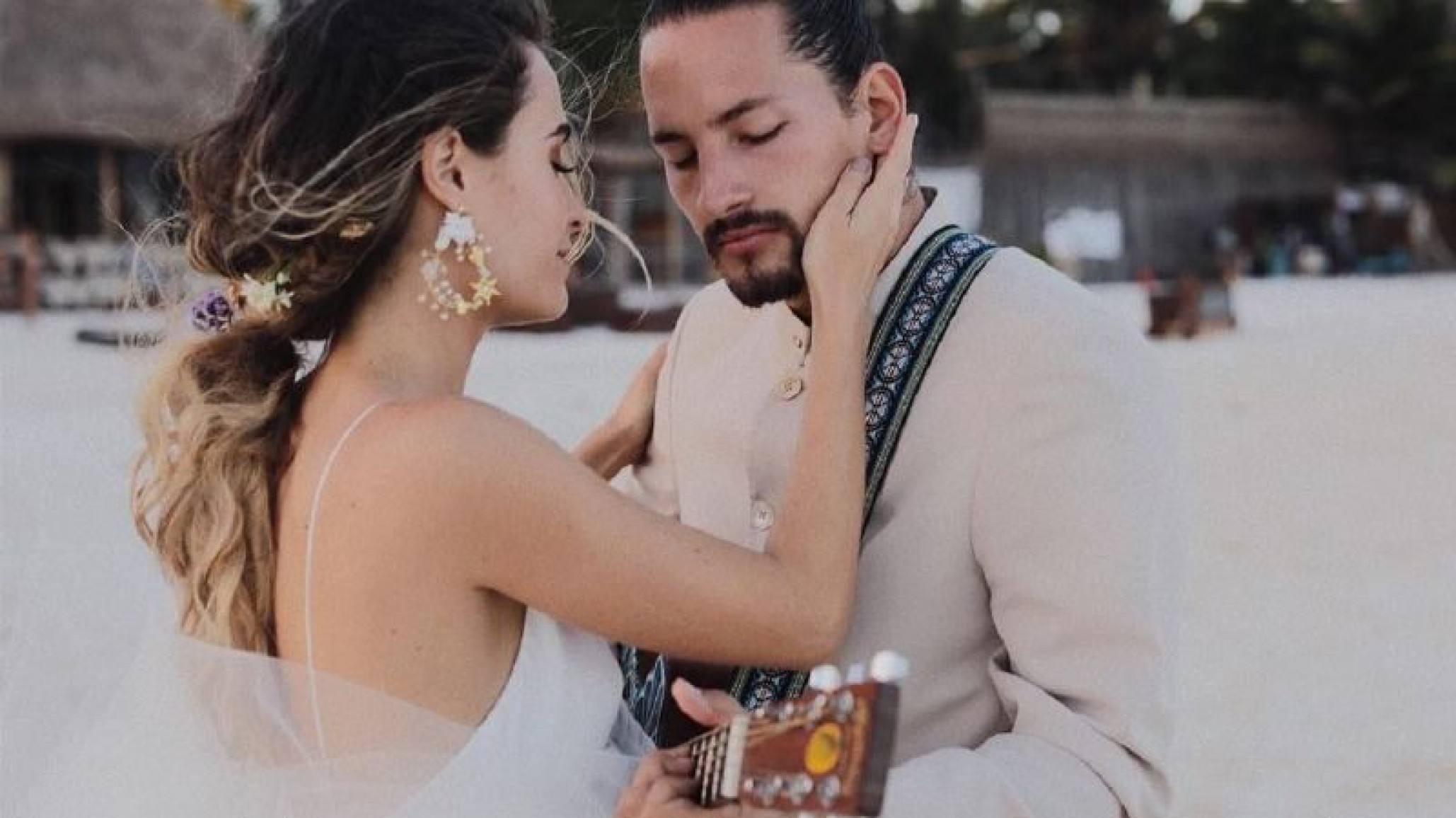 Sara Escobar sorprendió a Mau Montaner en un aniversario “Te gané”