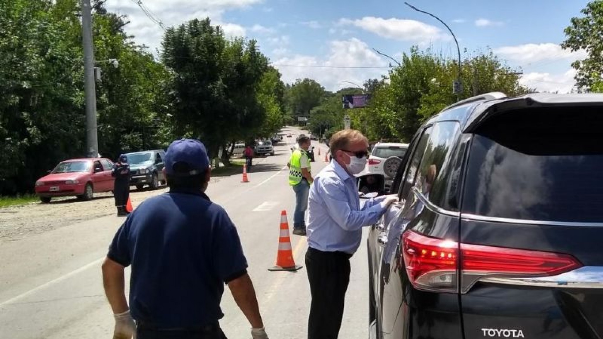 Ante la violación de la cuarentena buscan decomisar los vehículos