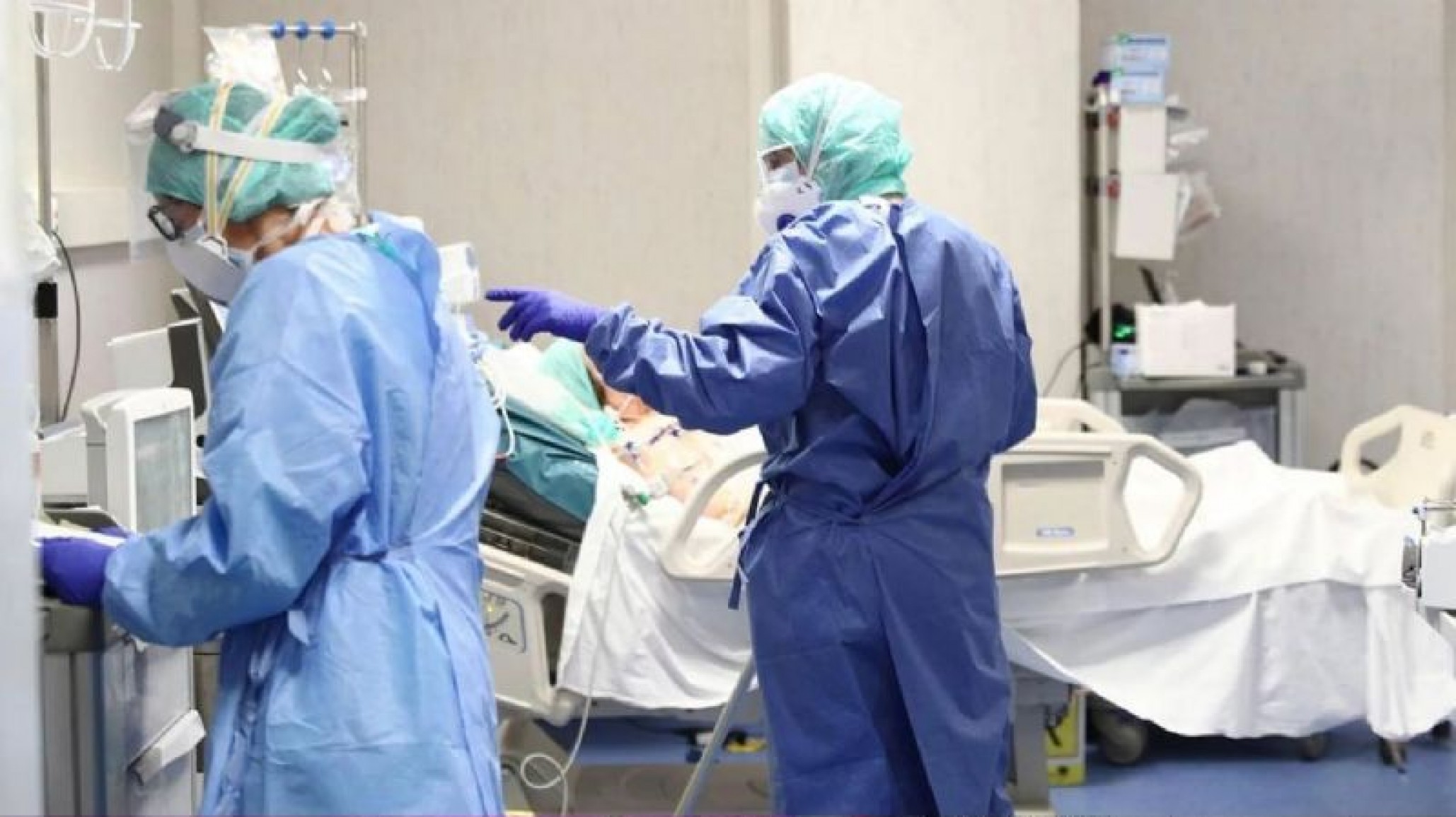 Se oficializó el otorgamiento de $5000 de estímulo para personal de salud por cuatro meses