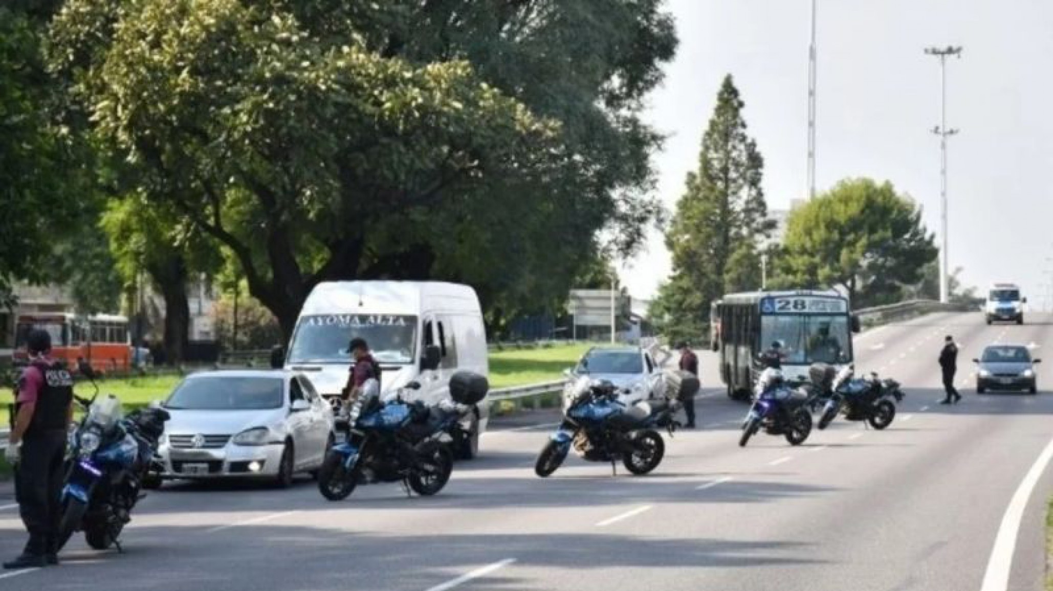 En 10 días, detuvieron a más de 33 mil personas por violar la cuarentena