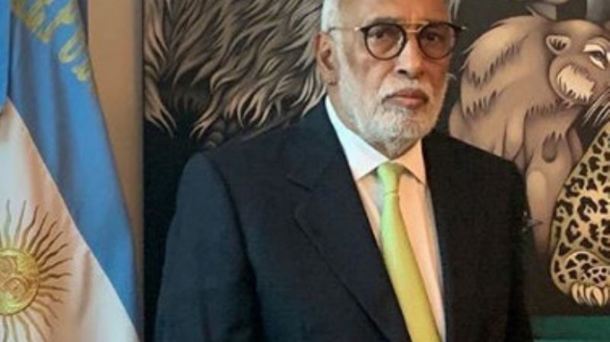 Oscar González Oro y su humor en cuarentena ¿No será mucho?