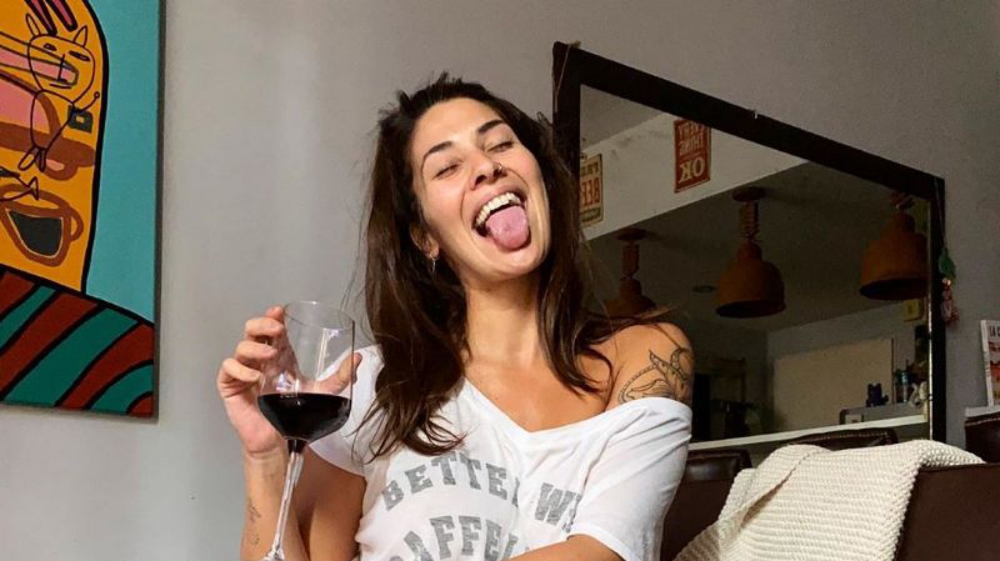 Besito de buenas noches: Ivana Nadal posó antes de dormir y provocó miles de suspiros