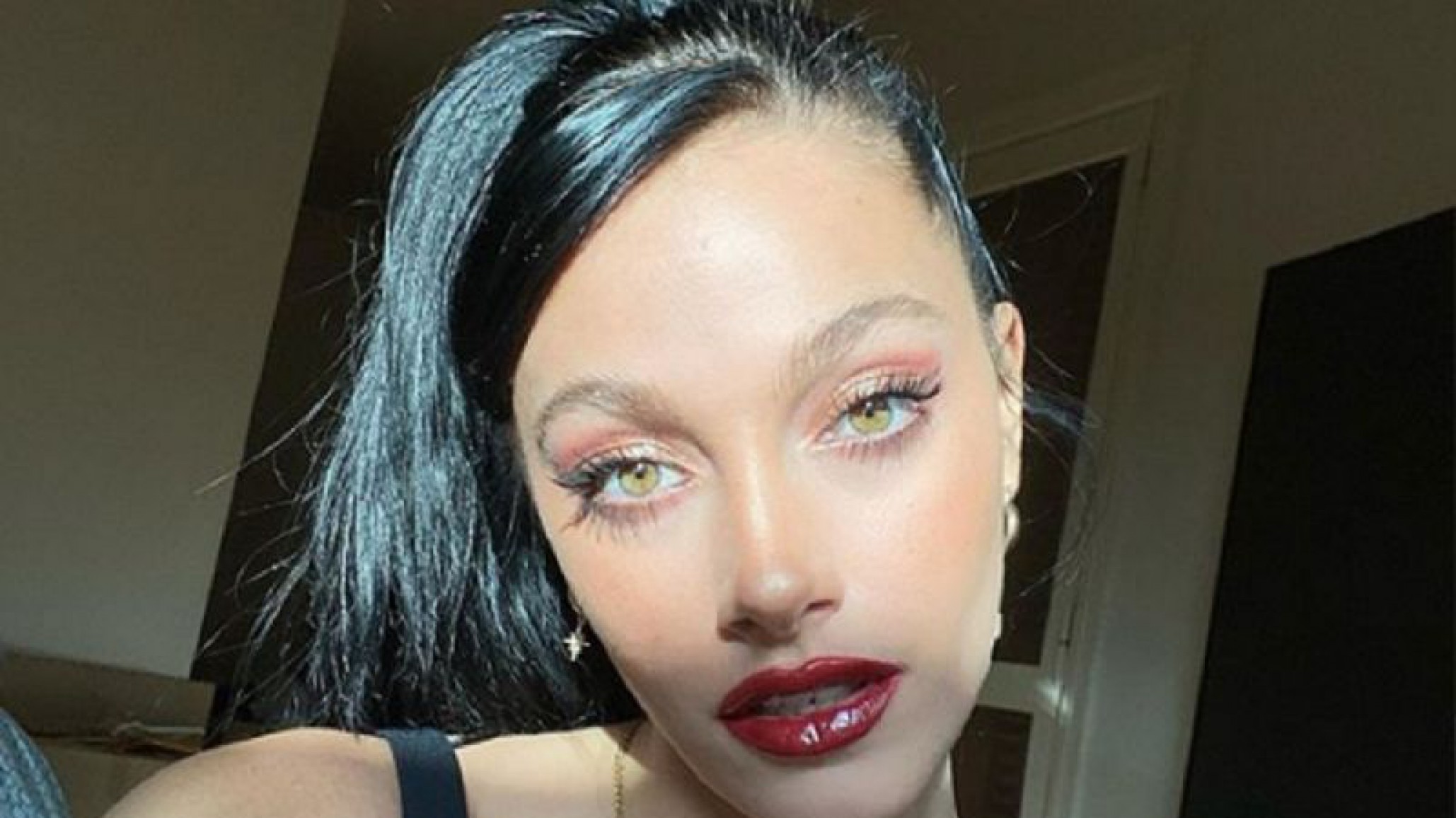 Oriana Sabatini creó una canción sobre el coronavirus: “Esta cárcel no se pasa”