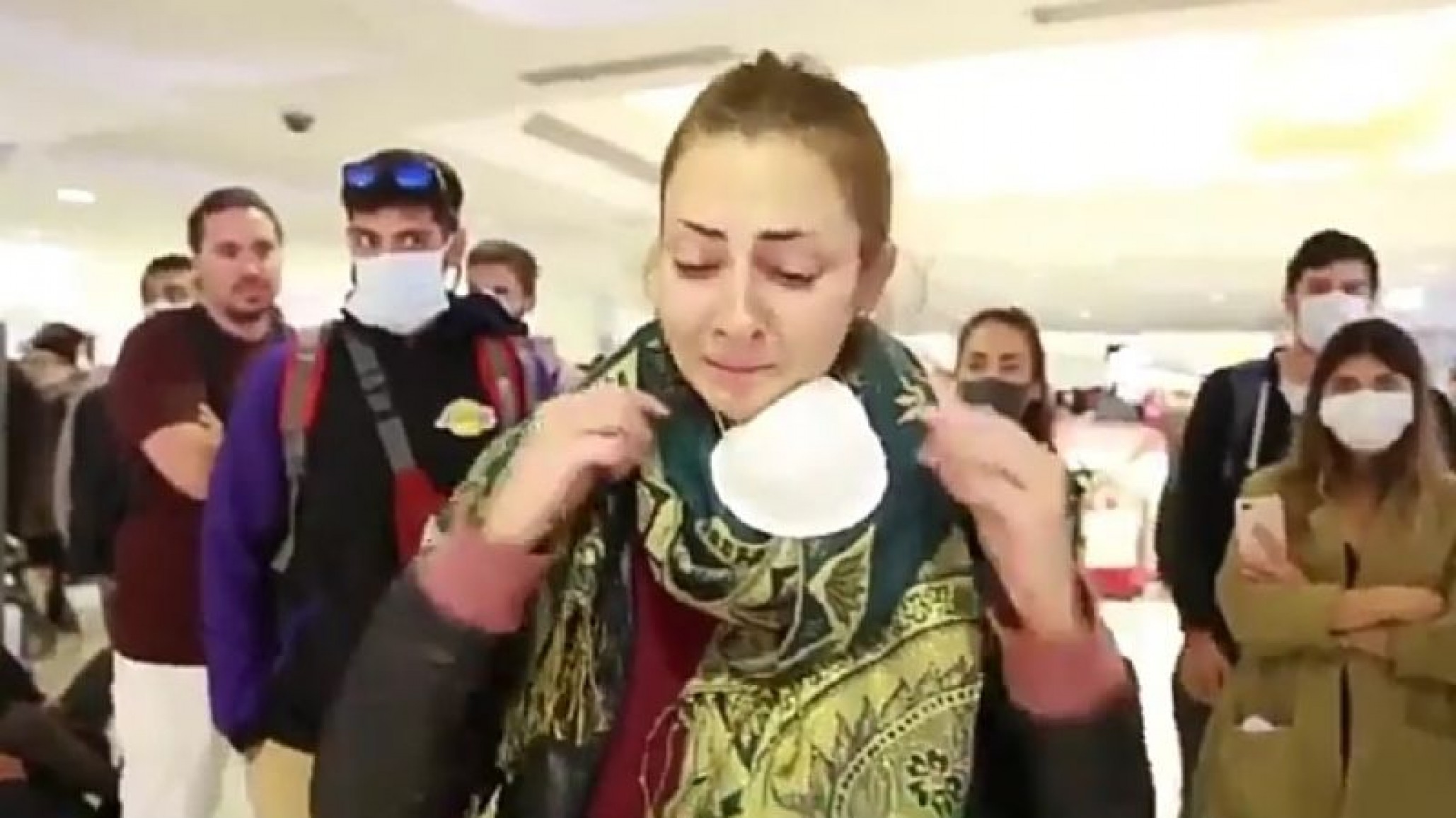 400 argentinos en Australia desesperados por volver al país: ”Se nos está terminando la plata”