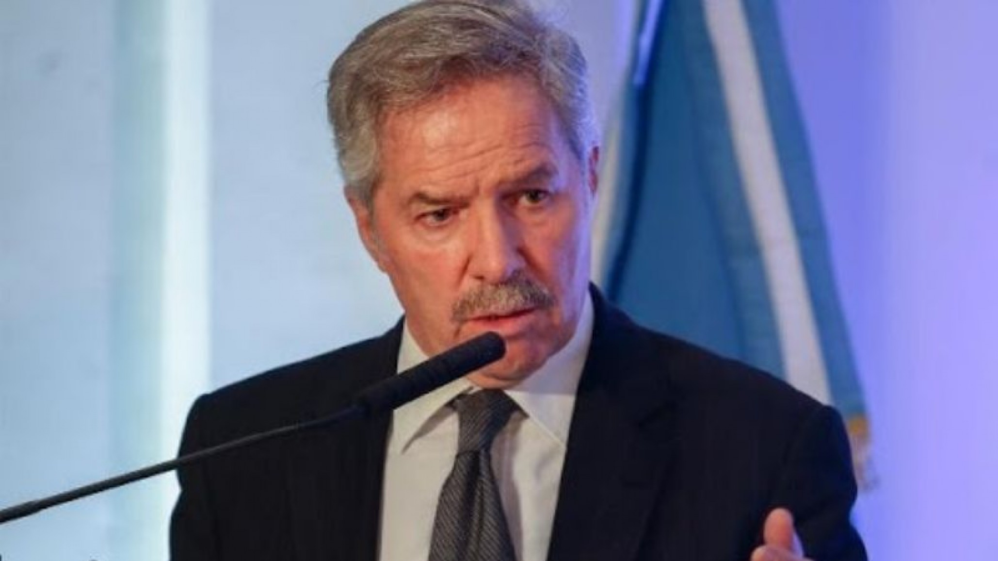 Felipe Solá aseguró que todavía quedan 10 mil argentinos varados en el exterior