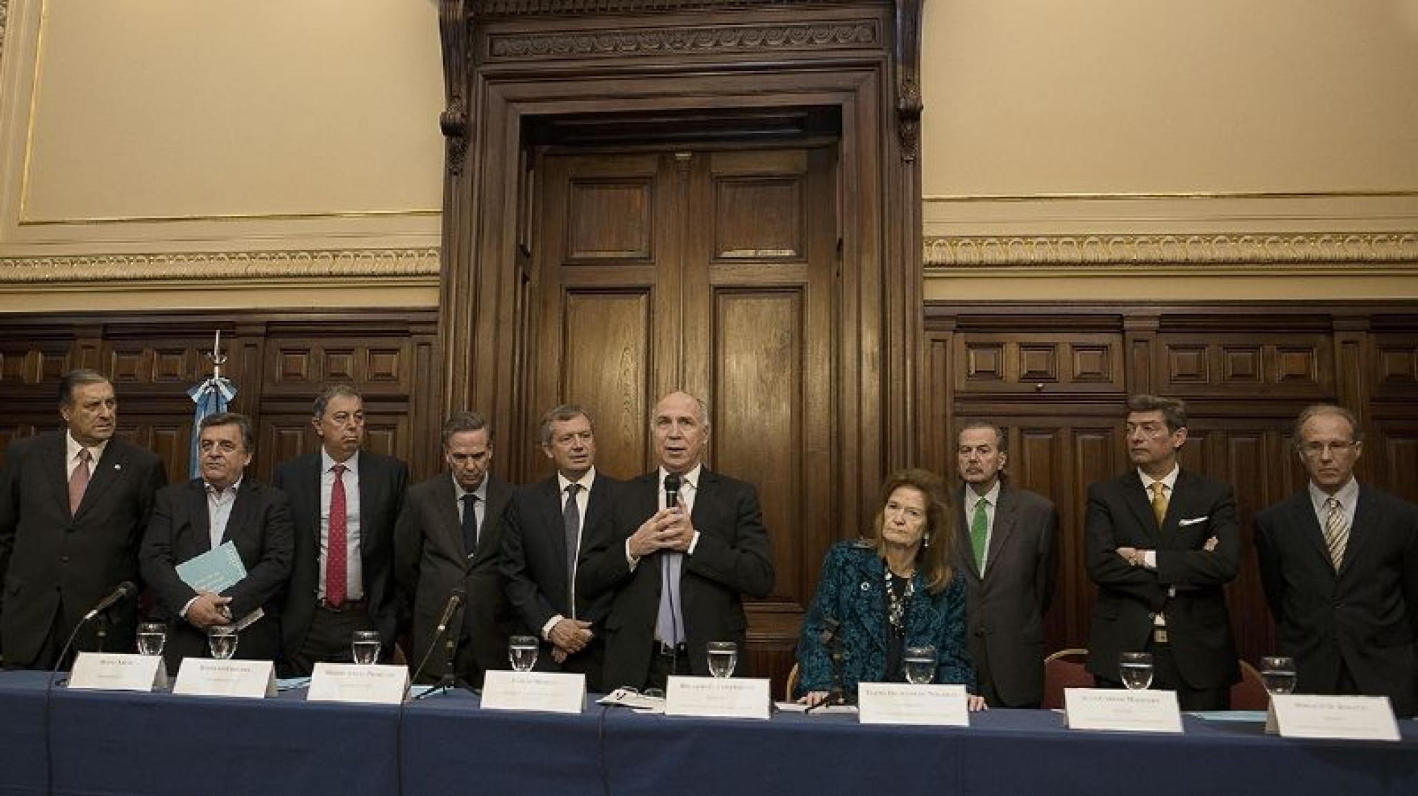 Corte Suprema decidió prorrogar la feria judicial hasta el 26 de abril