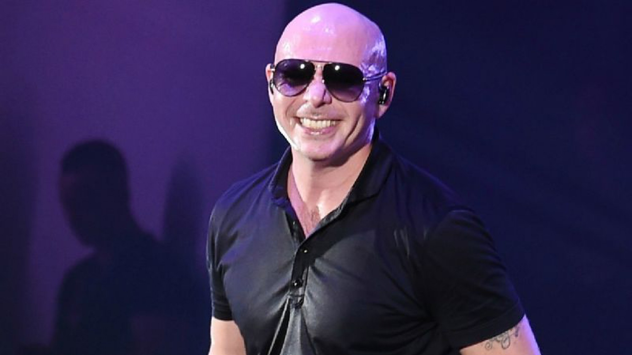 Pitbull lanzó una canción para recaudar fondos para la lucha contra el coronavirus