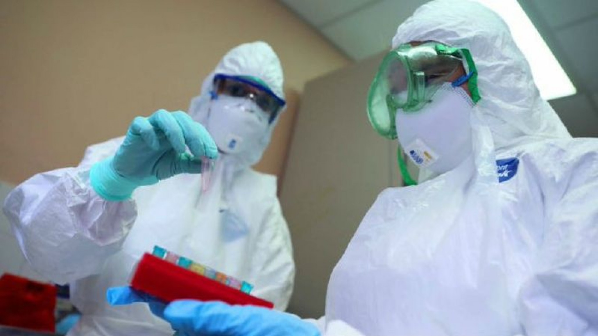 Cientificos de EE.UU prueban un autotest de coronavirus que puede obtener el resultado en 45 minutos