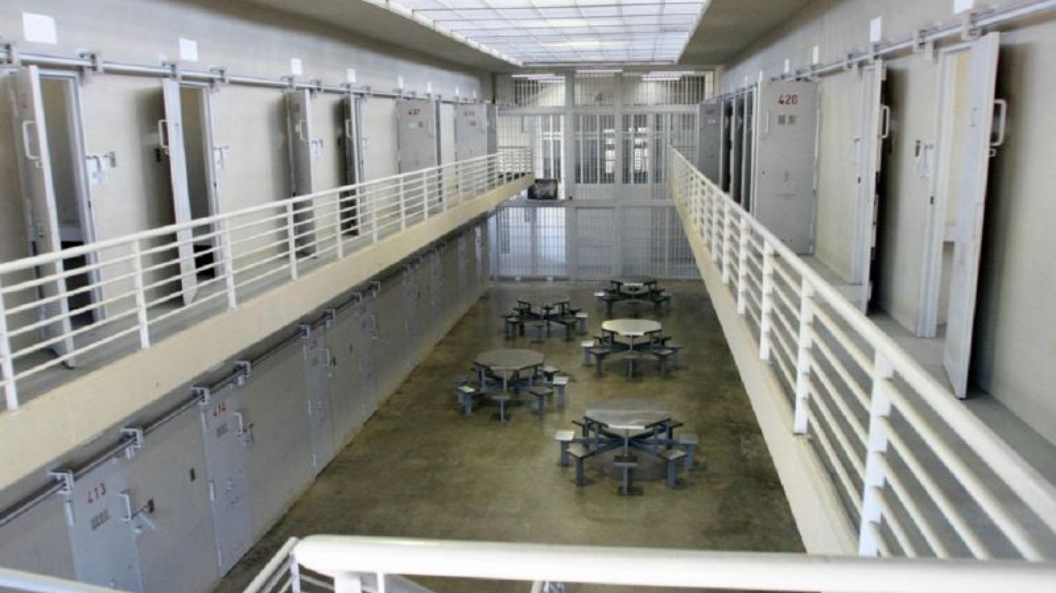 Santa Fe: Un preso mató a otro por la disputa de un celular y ya son siete los presidiarios fallecidos durante la cuarentena