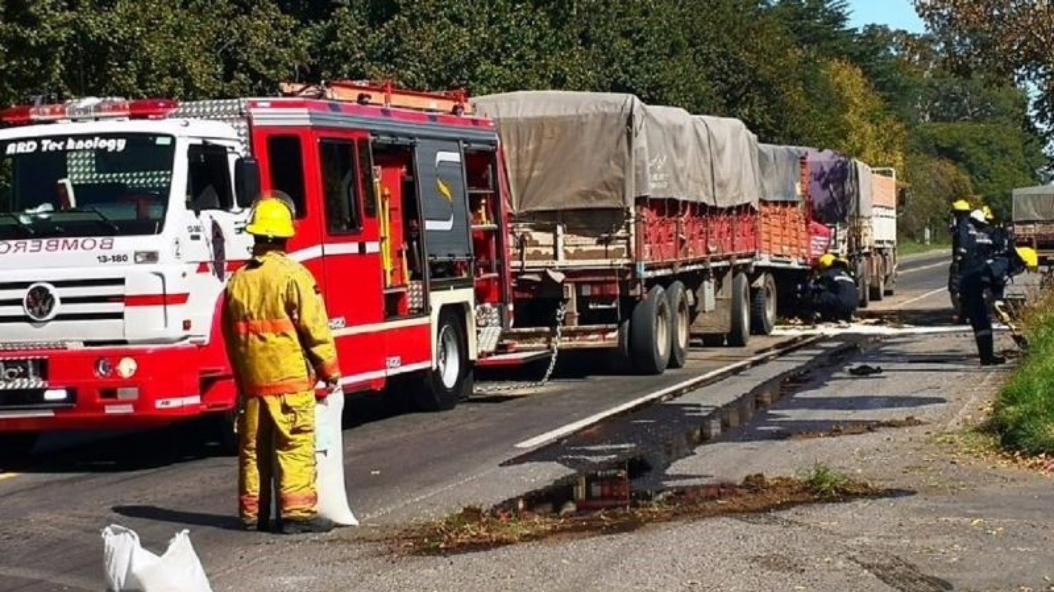 Santa Fe: Camionero perdió la vida tras colisionar contra otro camión, habría estado usando el celular