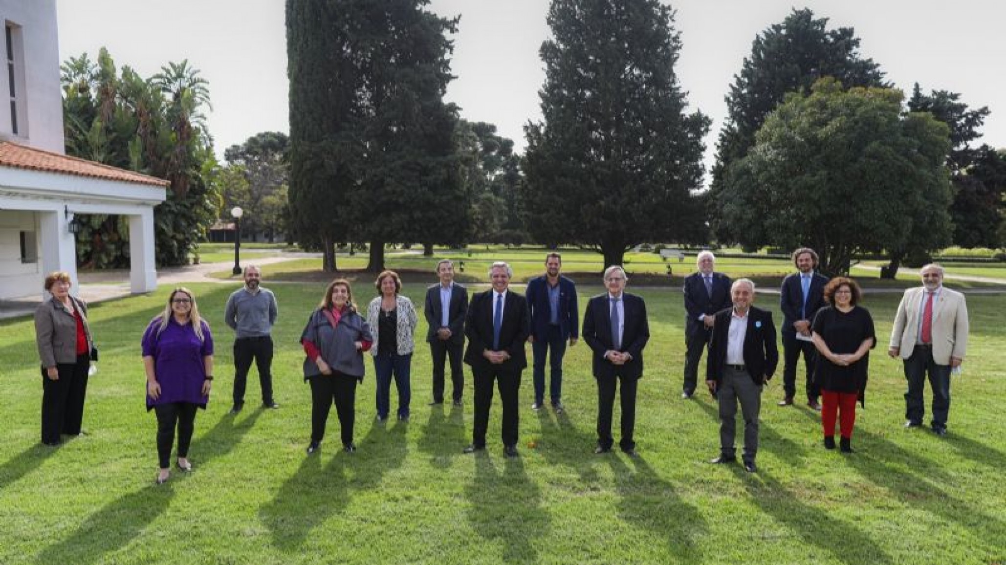 Fernández y los Ministros definen cómo sigue la cuarentena