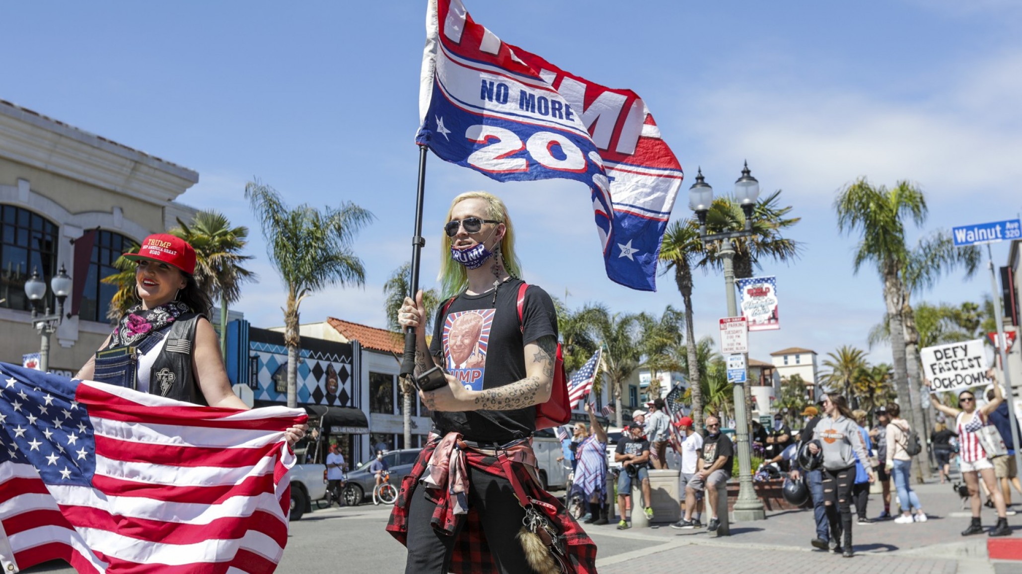 Protestas masivas por el cierre de playas en Estados Unidos