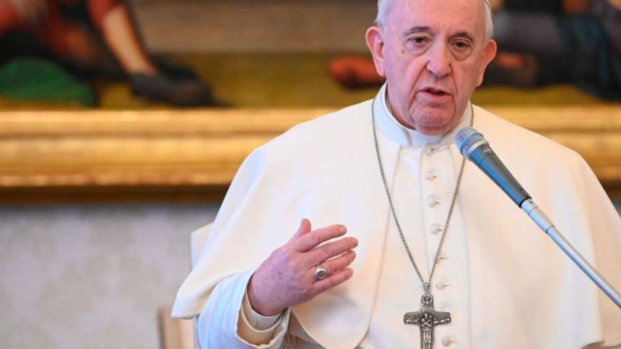 El papa dona un millón de euros para afectados por coronavirus