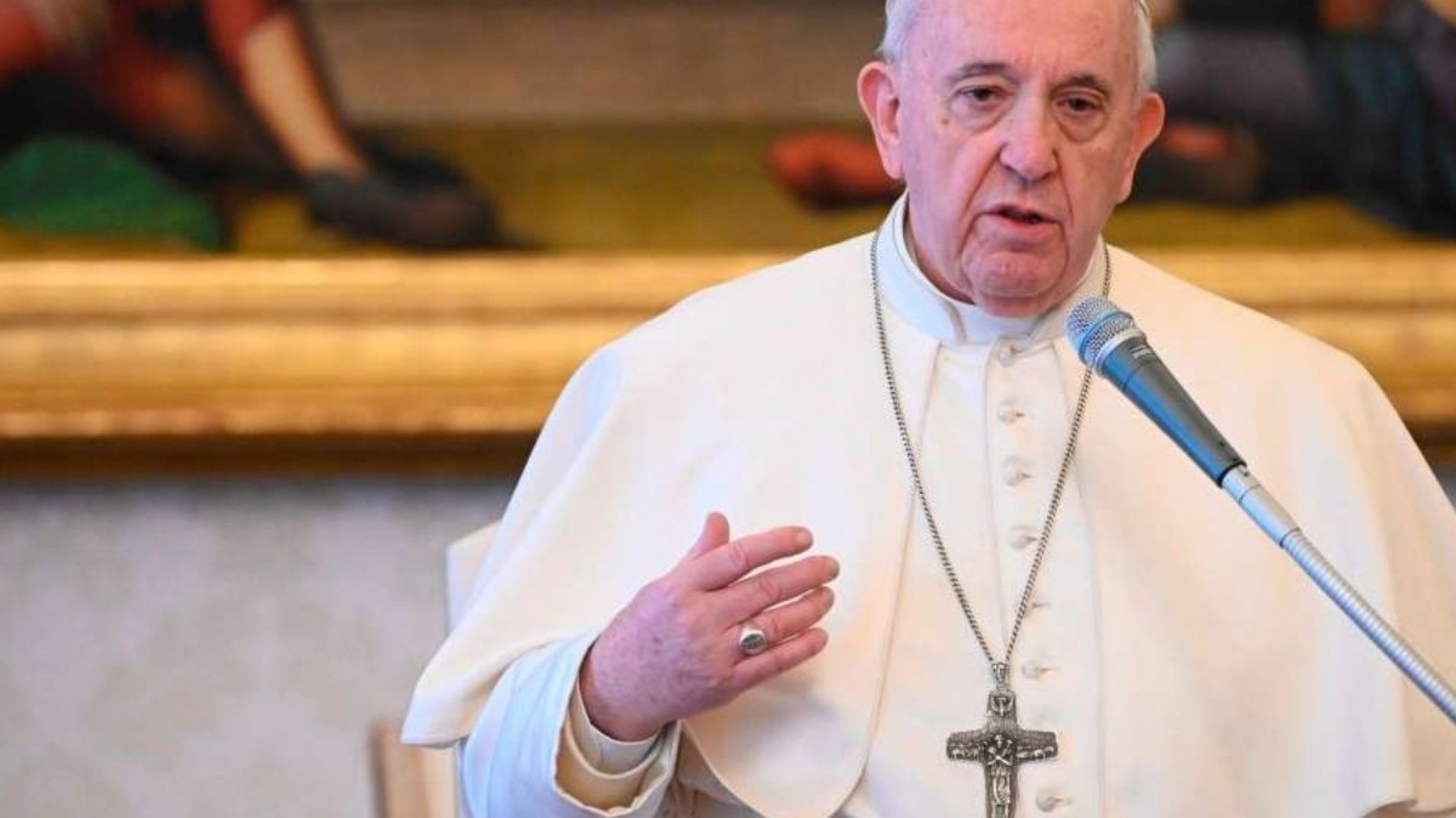 El papa dona un millón de euros para afectados por coronavirus