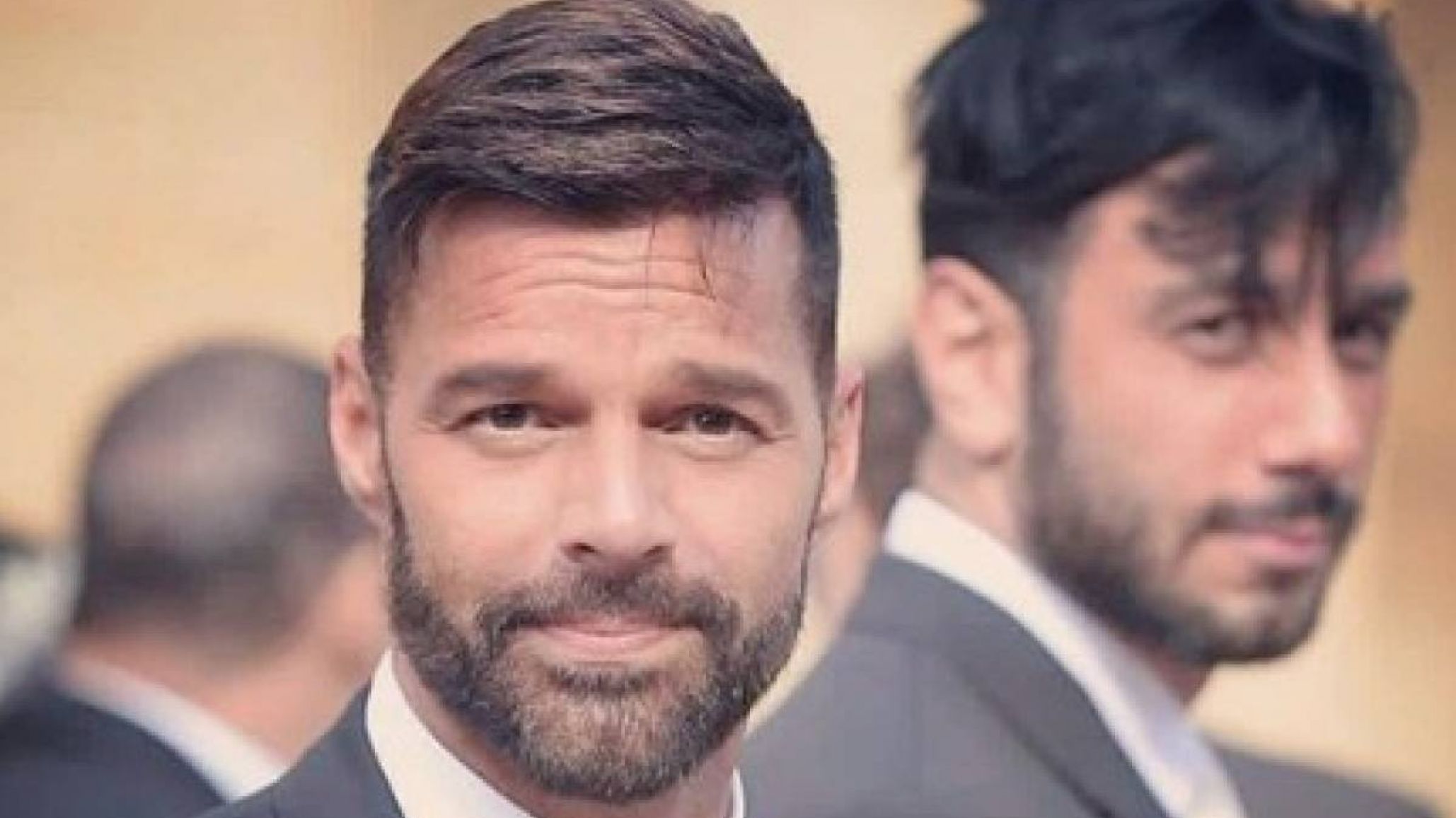 Ricky Martin publicó un adelanto del videoclip con Farruko