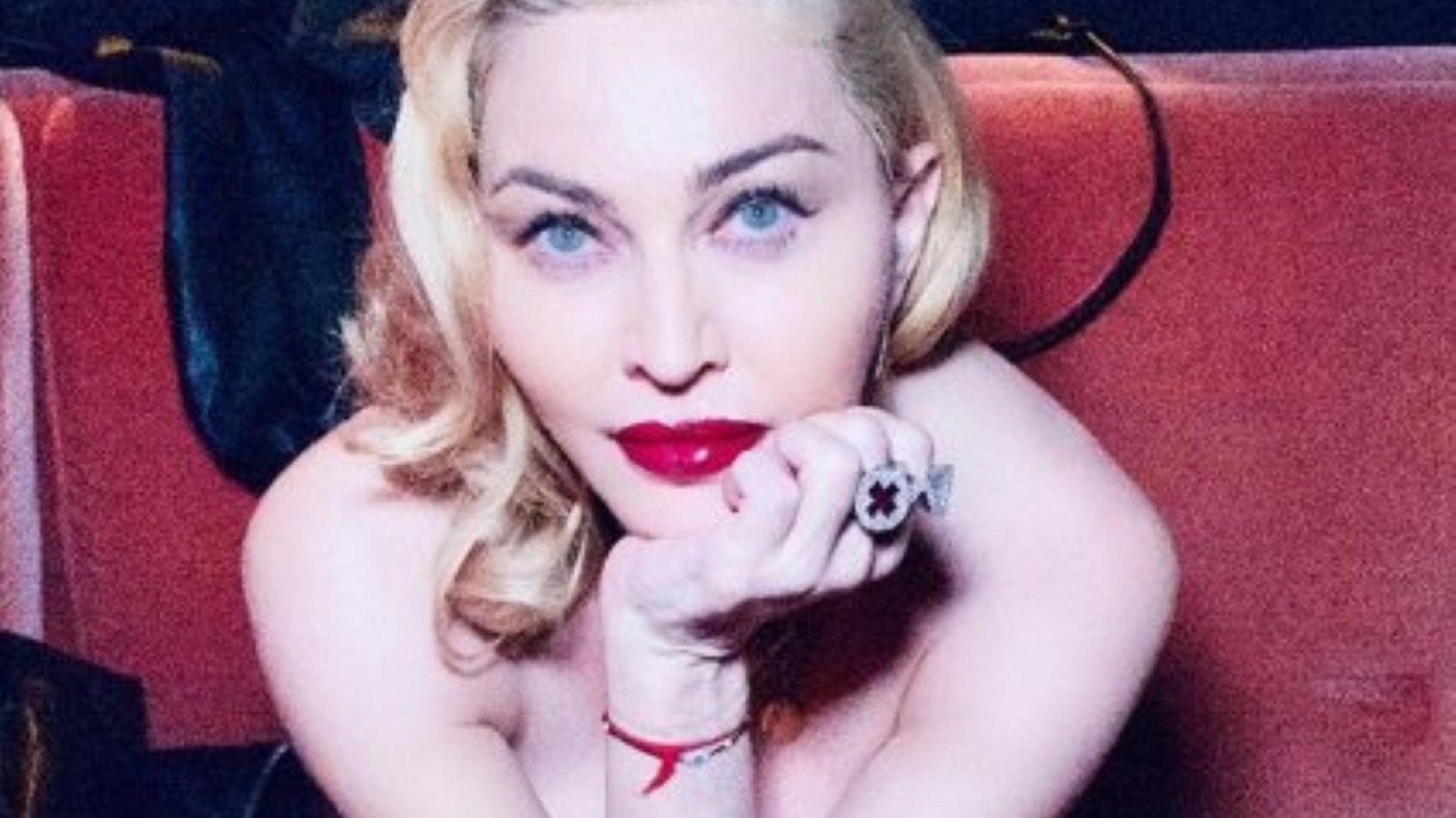 Madonna anunció que tiene anticuerpos de coronavirus y viajó a una fiesta