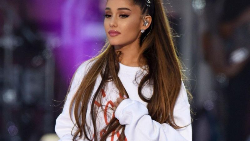Fan entró a la casa de Ariana Grande e intentó matarla