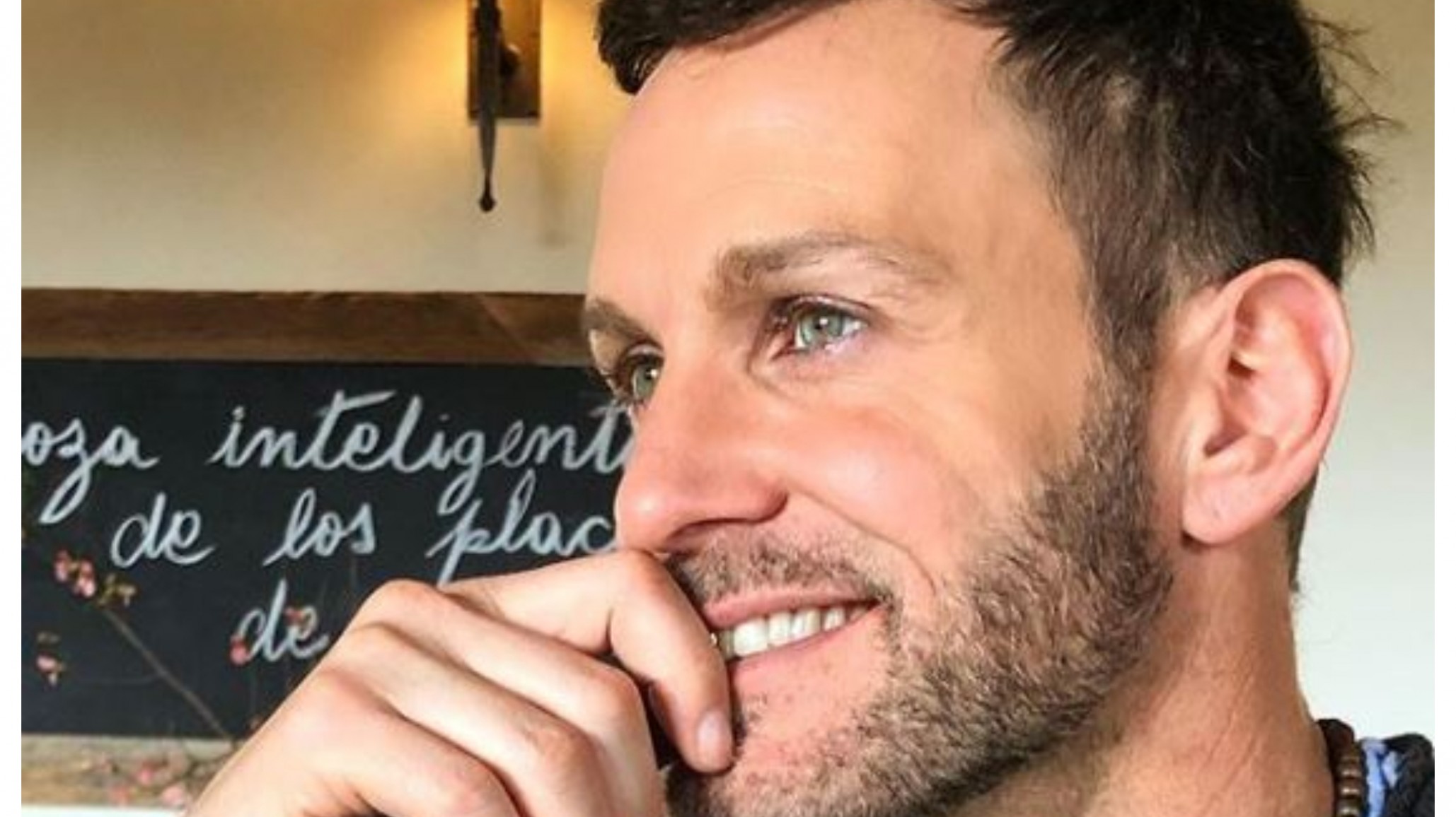 Axel presentó a su cuarto hijo con un emotivo video: “Bienvenido Gregorio”