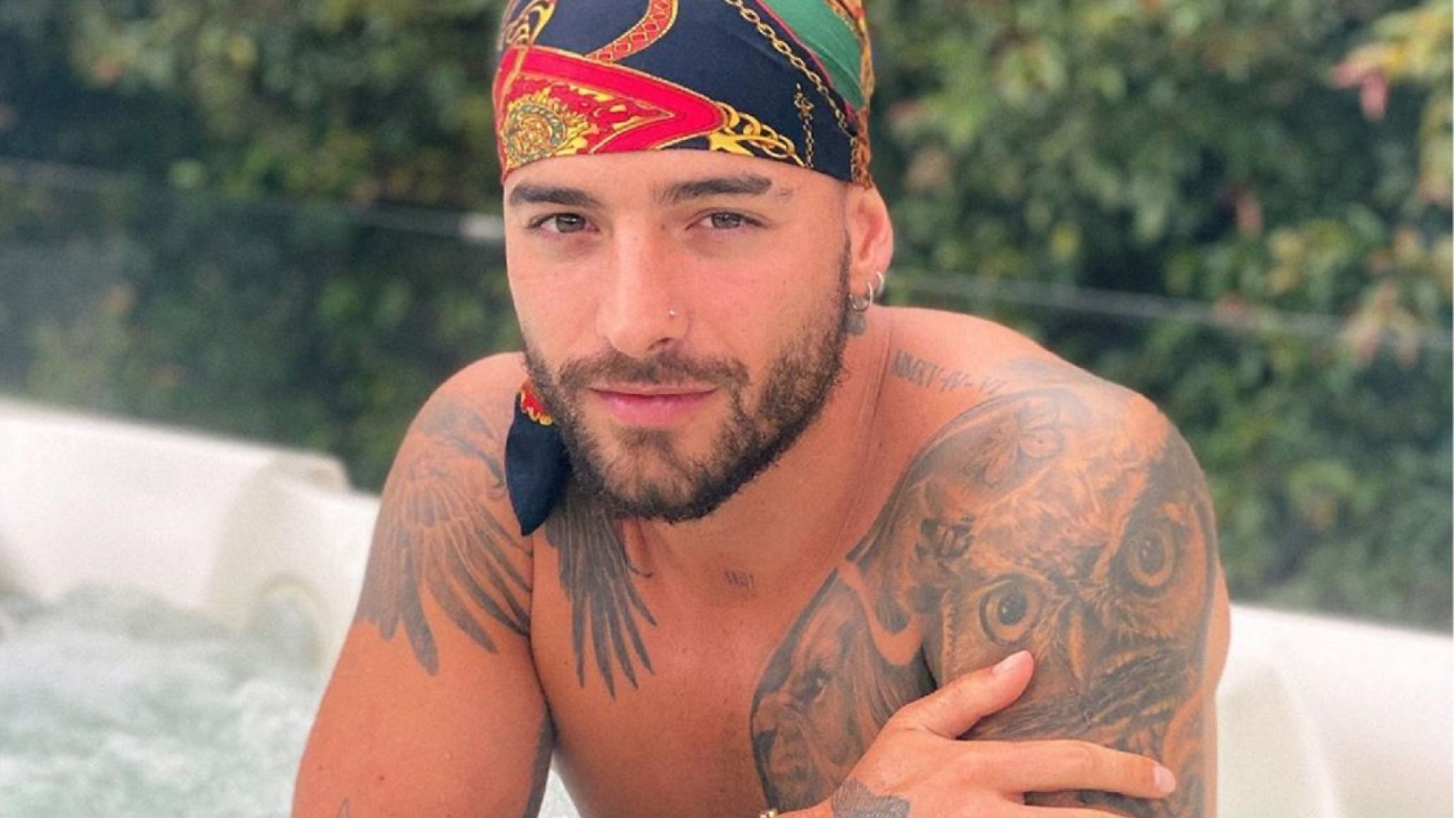 Maluma muestra su increíble cuerpo ¡y enloquece las redes!
