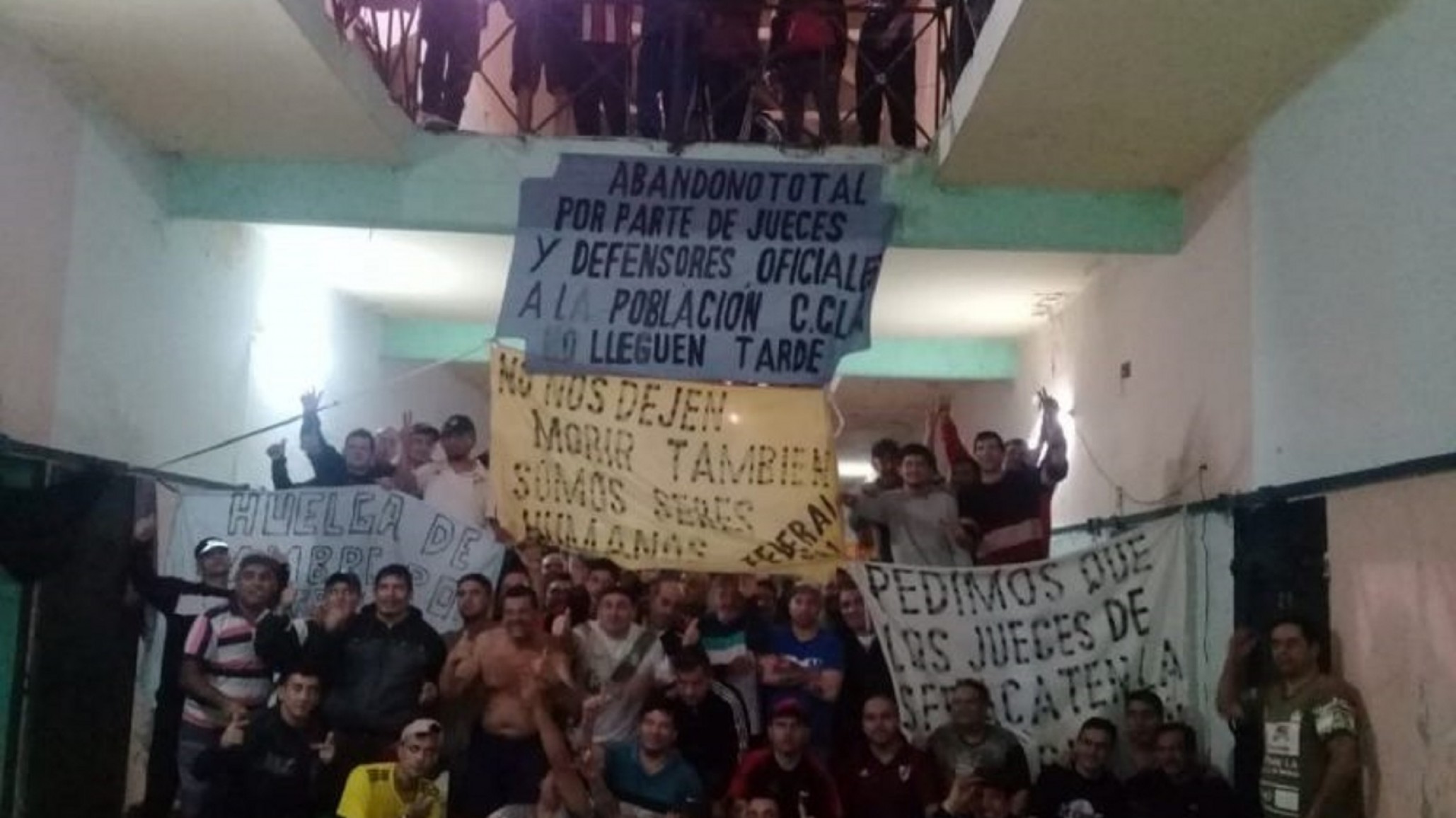 Presos en huelga de hambre por la pandemia