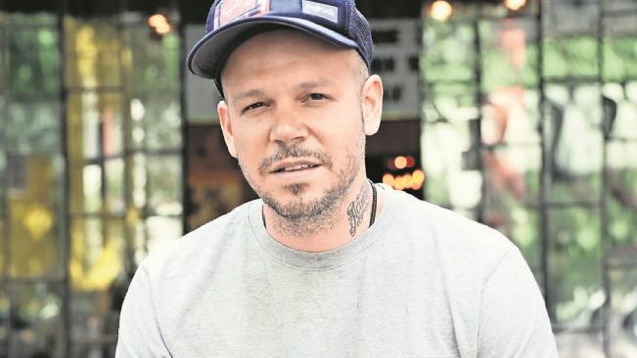 Residente lanzó un nuevo video y las redes estallaron pero de memes