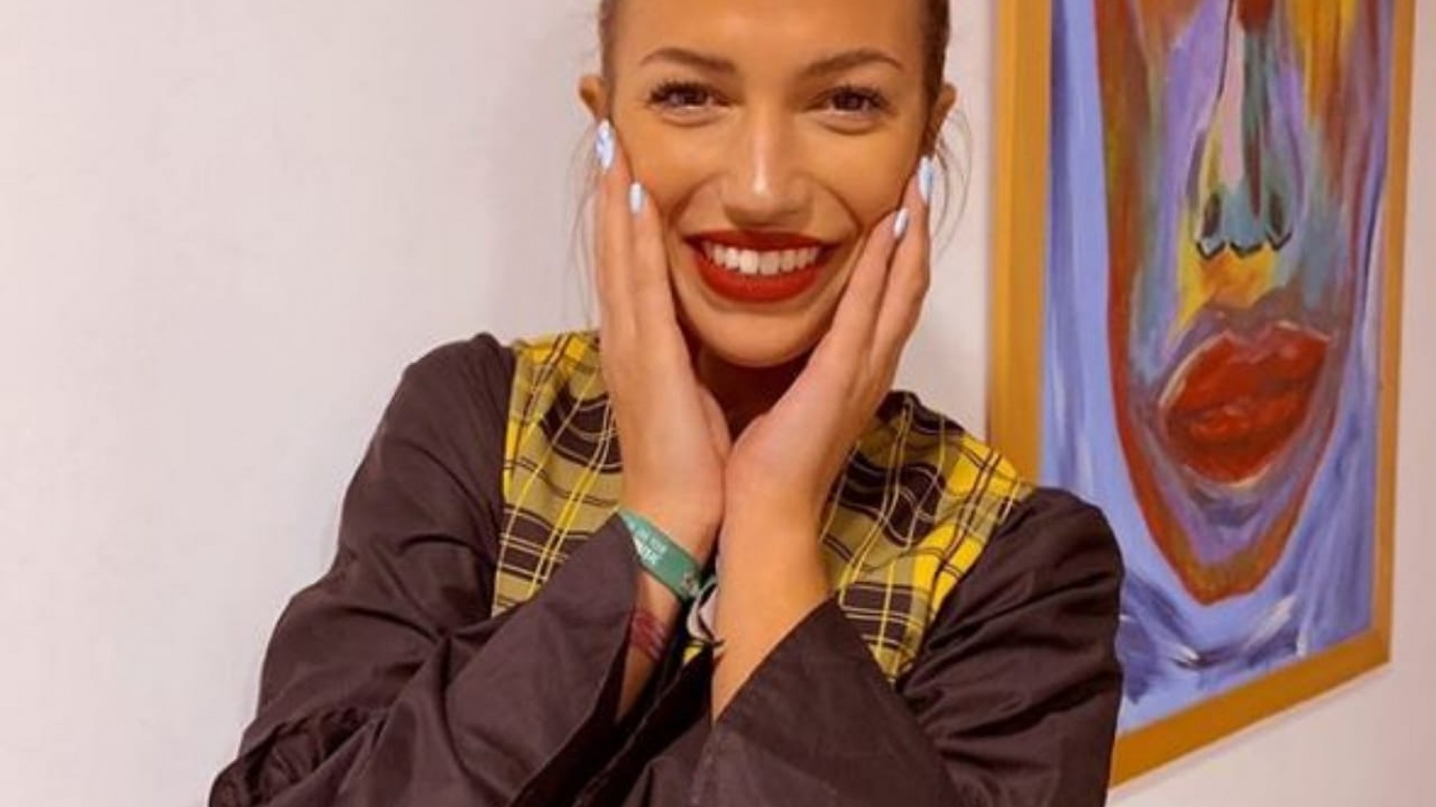 Sensual baile de Stefi Roitman en short ¡Enciende las redes!