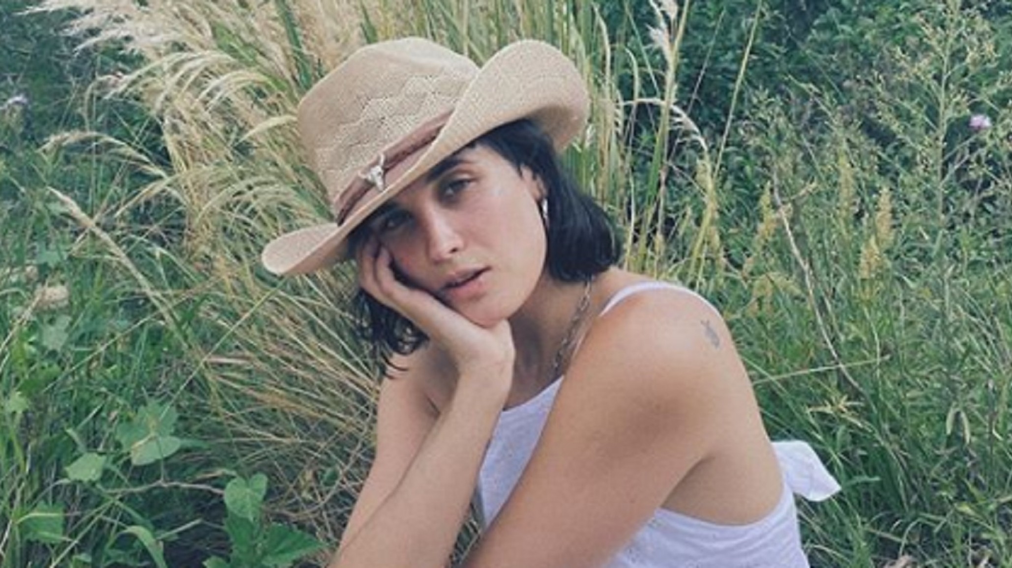 Flor Torrente habla de la “bipolaridad en cuarentena” mientras posa en paños menores