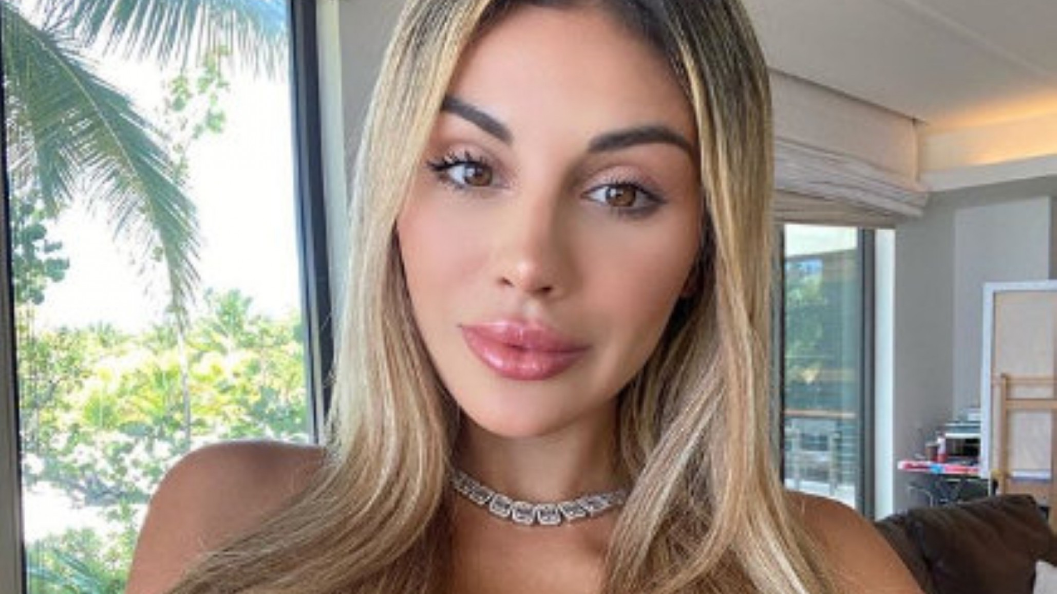 Alexa Dellanos compartió una foto cautivante de su madre