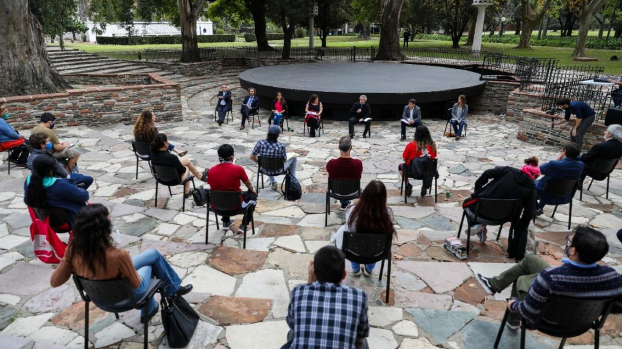 Alberto Fernández se reunió con dirigentes sociales