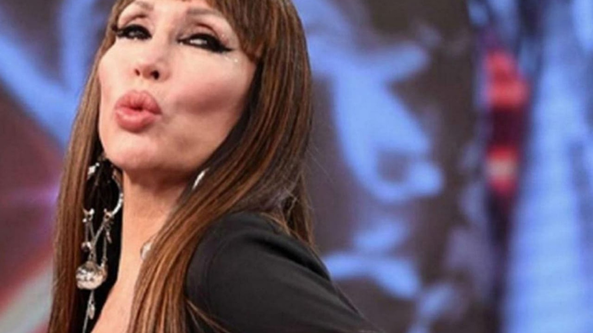 Las respuestas de Moria Casán ante las críticas: ”Pongo el televisor y exploto”