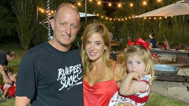 Jésica Cirio festejó el Día de La Patria con un picnic en familia