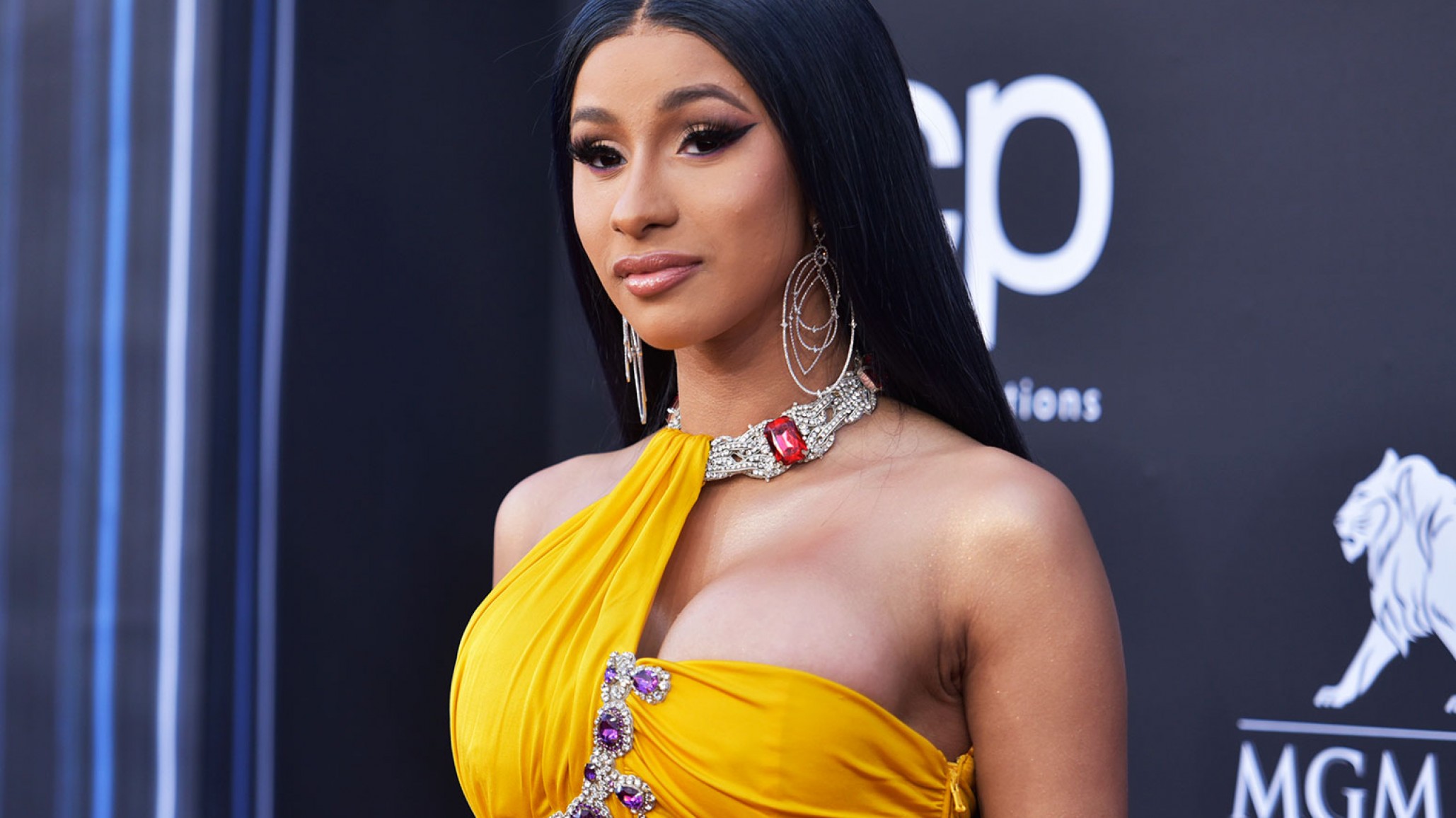¡Impresionante! Así Cardi B cantó “Amor Eterno” de Juan Gabriel