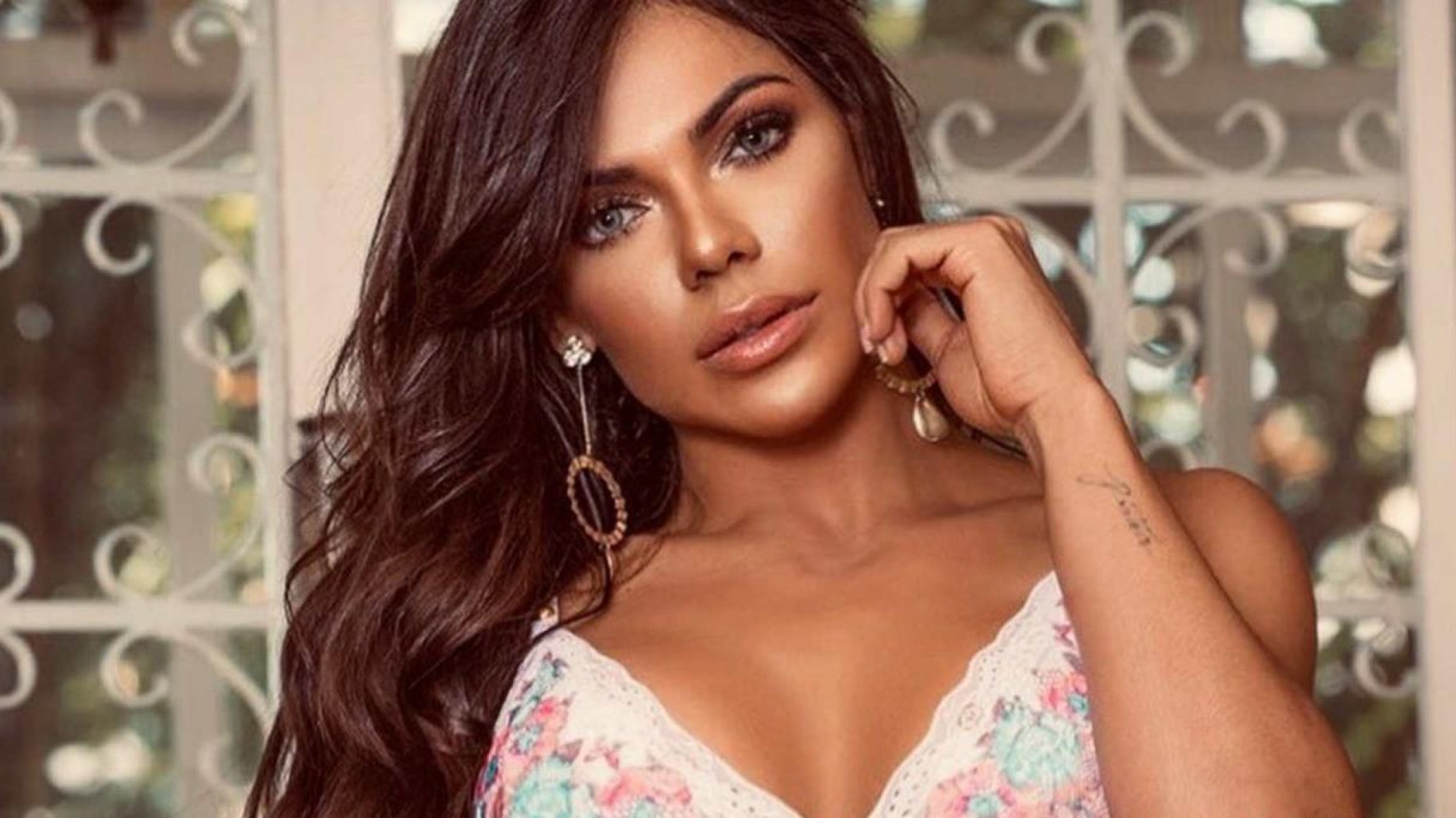 ¡Suzy Cortez y un plano que encendió las redes!