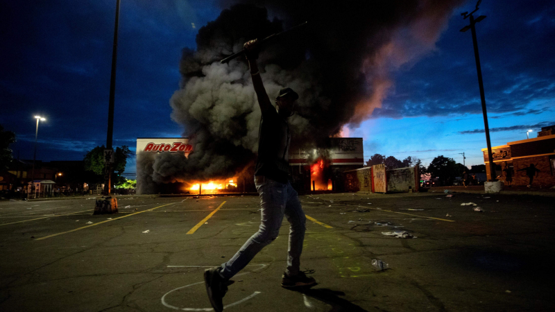 Estados Unidos: violentas protestas contra racismo policial