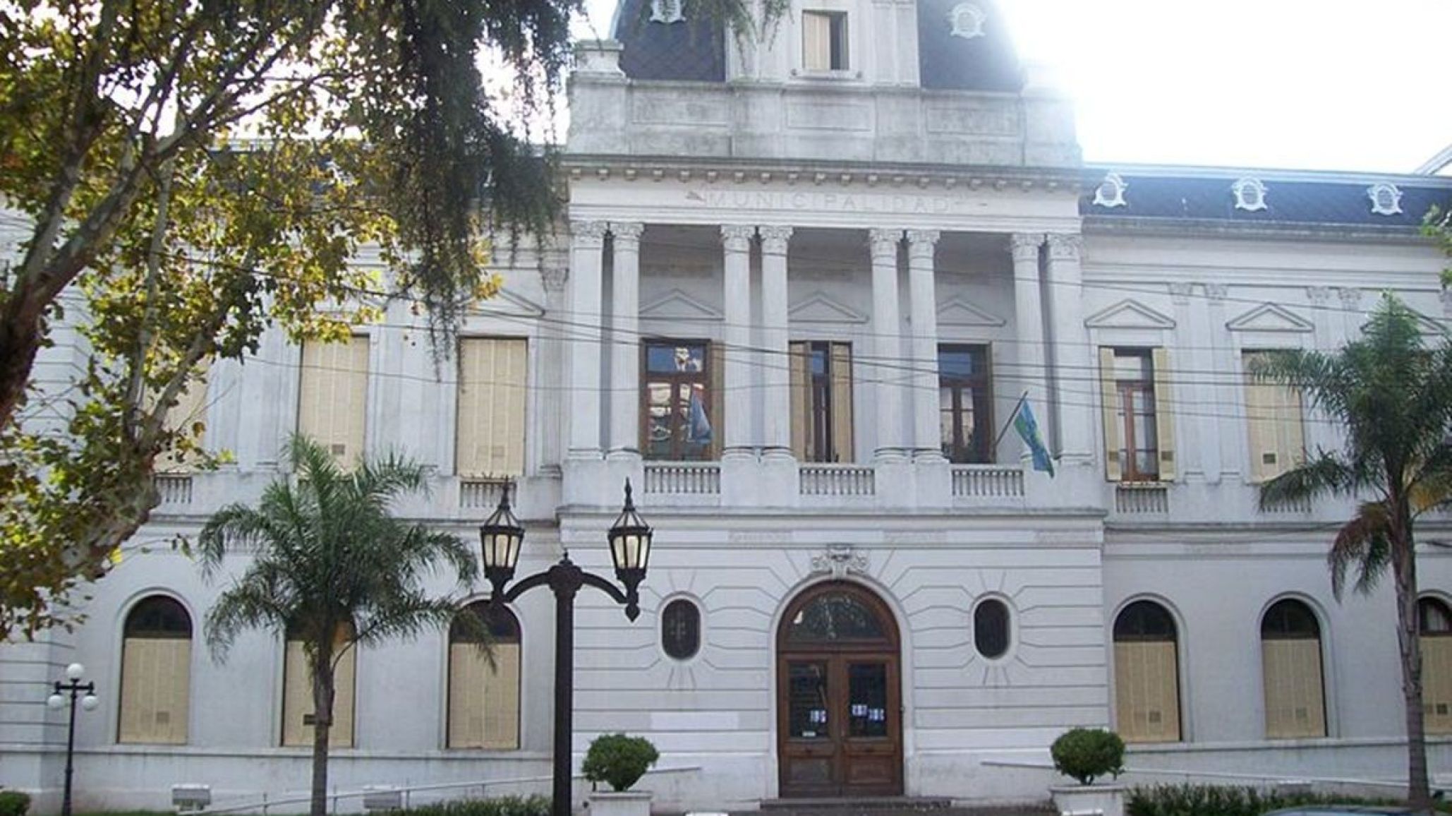 Denunciaron a un funcionario de Z醨ate por abuso sexual
