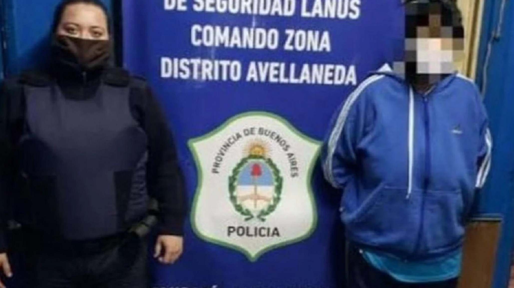 La detuvieron por obligar a su nieta de 14 años a hacer videollamadas pornográficas con presos