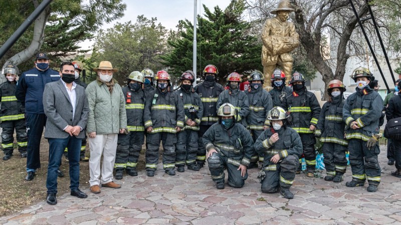 La Municipalidad de Comodoro presente en el acto por el Día del Bombero Voluntario