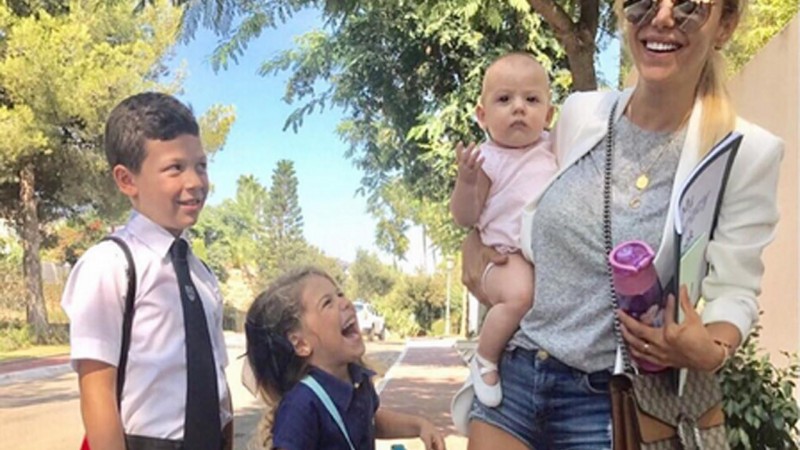 Evangelina Anderson explicó el doloroso motivo por el que sus hijos no usan guardapolvo