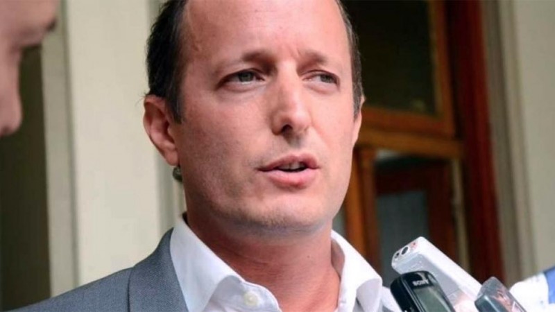 Con coronavirus, Martín Insaurralde tuvo pico de fiebre