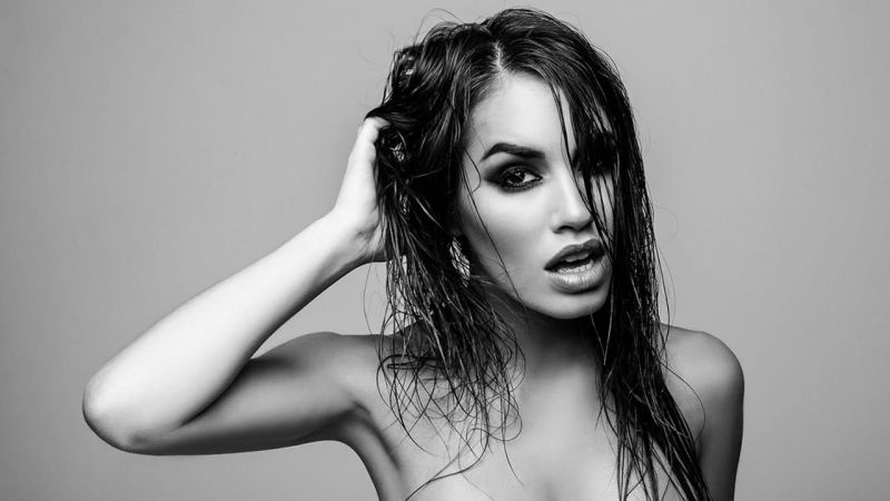 Lali Espósito volvió a grabar en estudio y mostró el detrás de escena