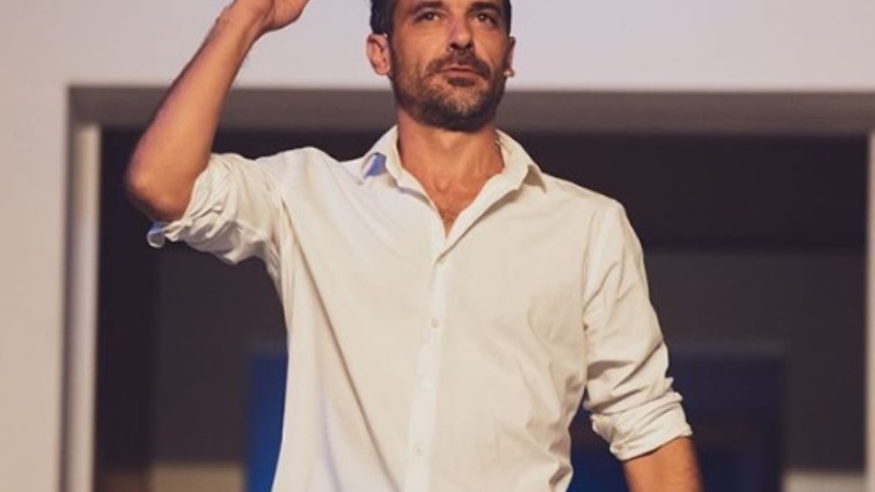 Pedro Alfonso mostró la divertida manera de “reencontrarse”