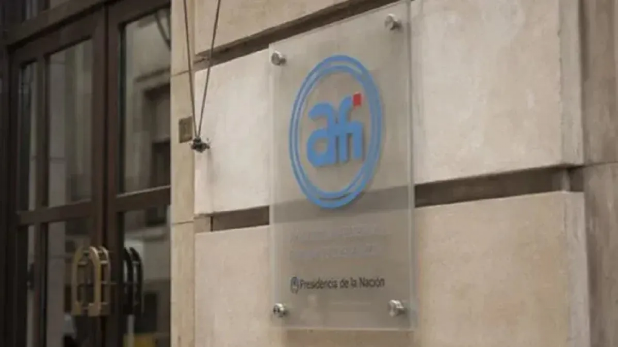 Otra investigaci髇 a la AFI: 縠spionaje de mails?