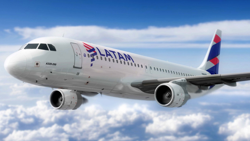 Latam ya no ofrecerá vuelos de cabojate en Argentina