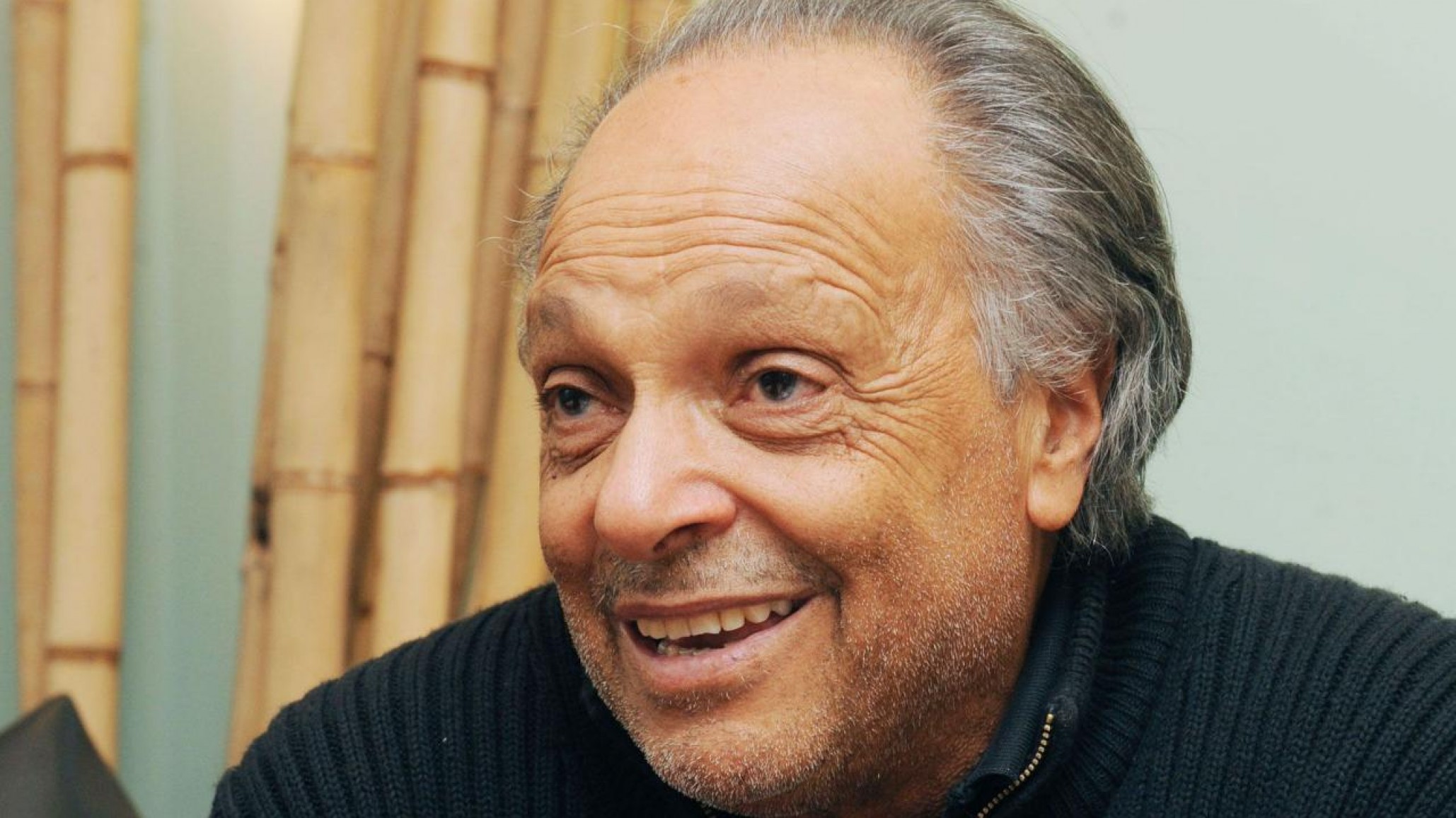 Roberto Giordano embargado por $30 millones y tiene prohibida la salida del país