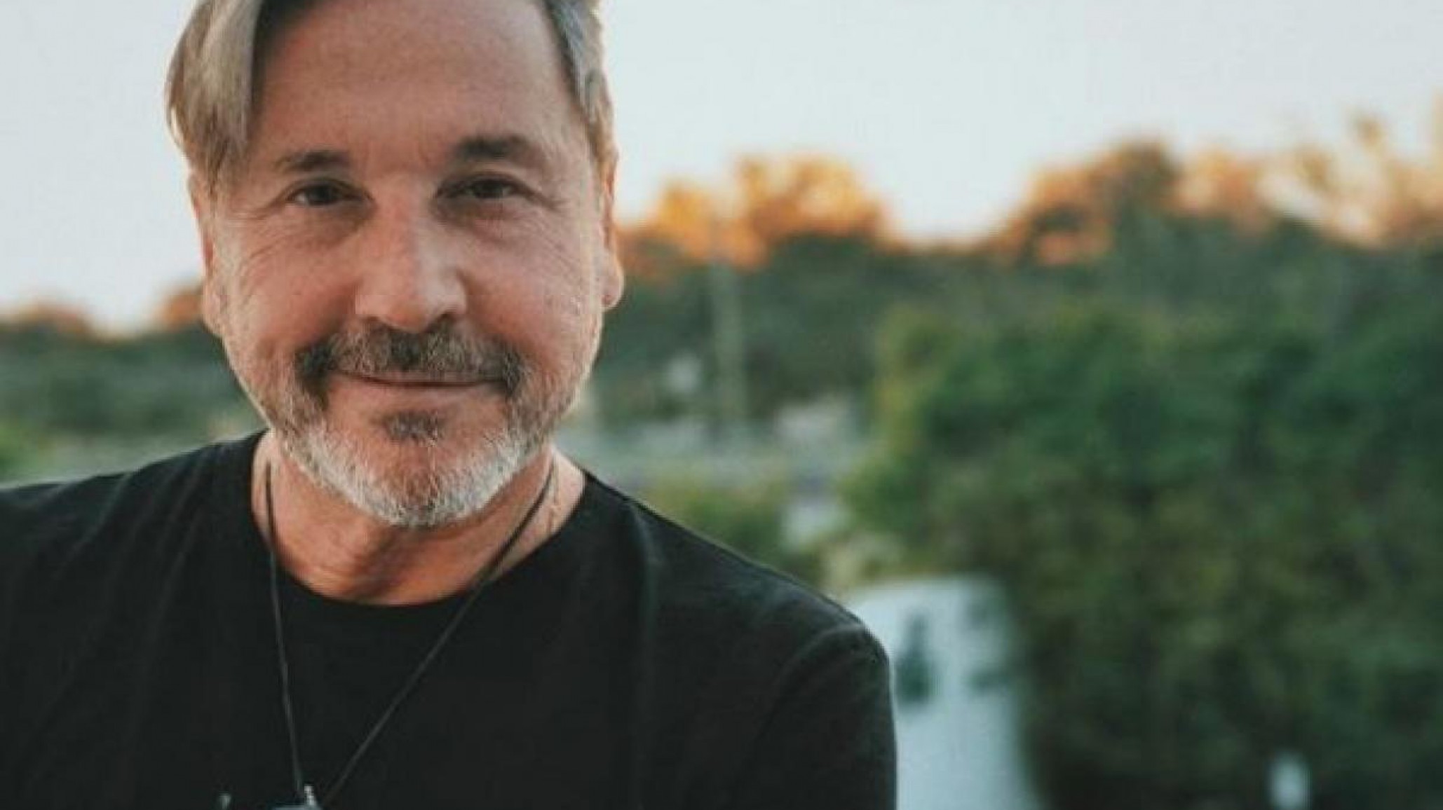 ¿Ostentación? Ricardo Montaner mostró su lujosa pileta
