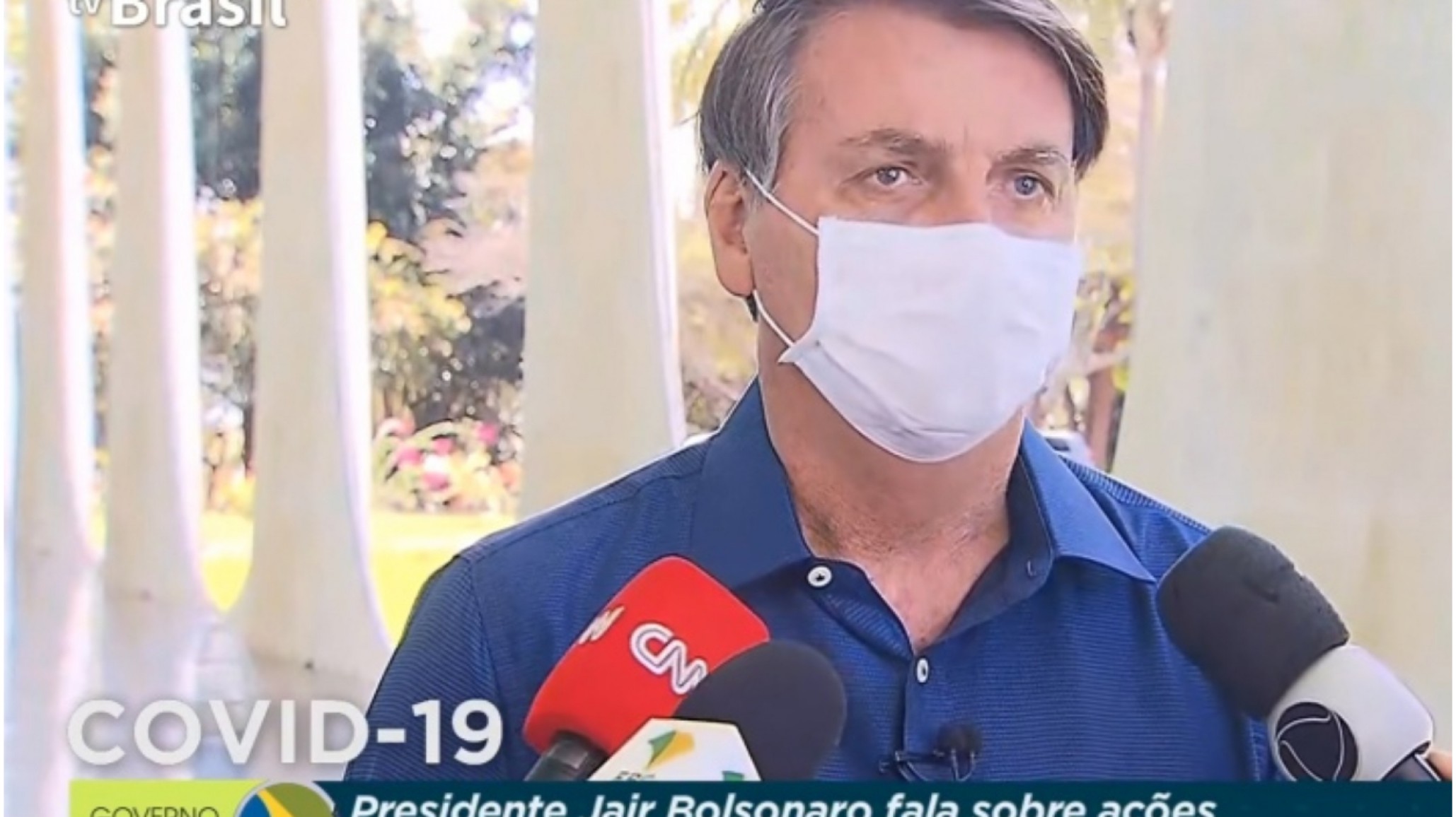 Denunciarán a Bolsonaro por poner en riesgo a periodistas al anunciar que era positivo