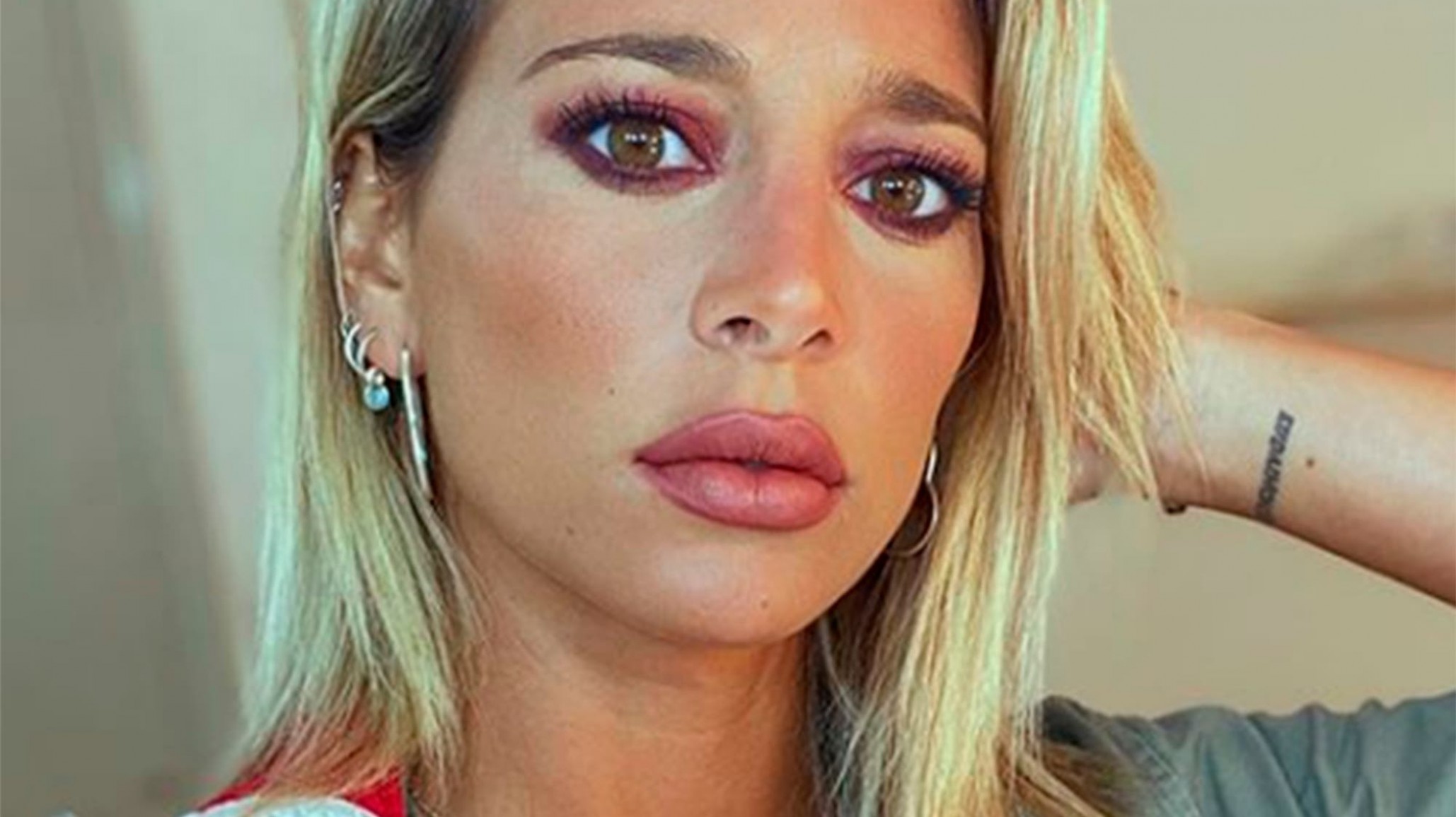 Sol Pérez empezó la semana con un mini vestido apretado